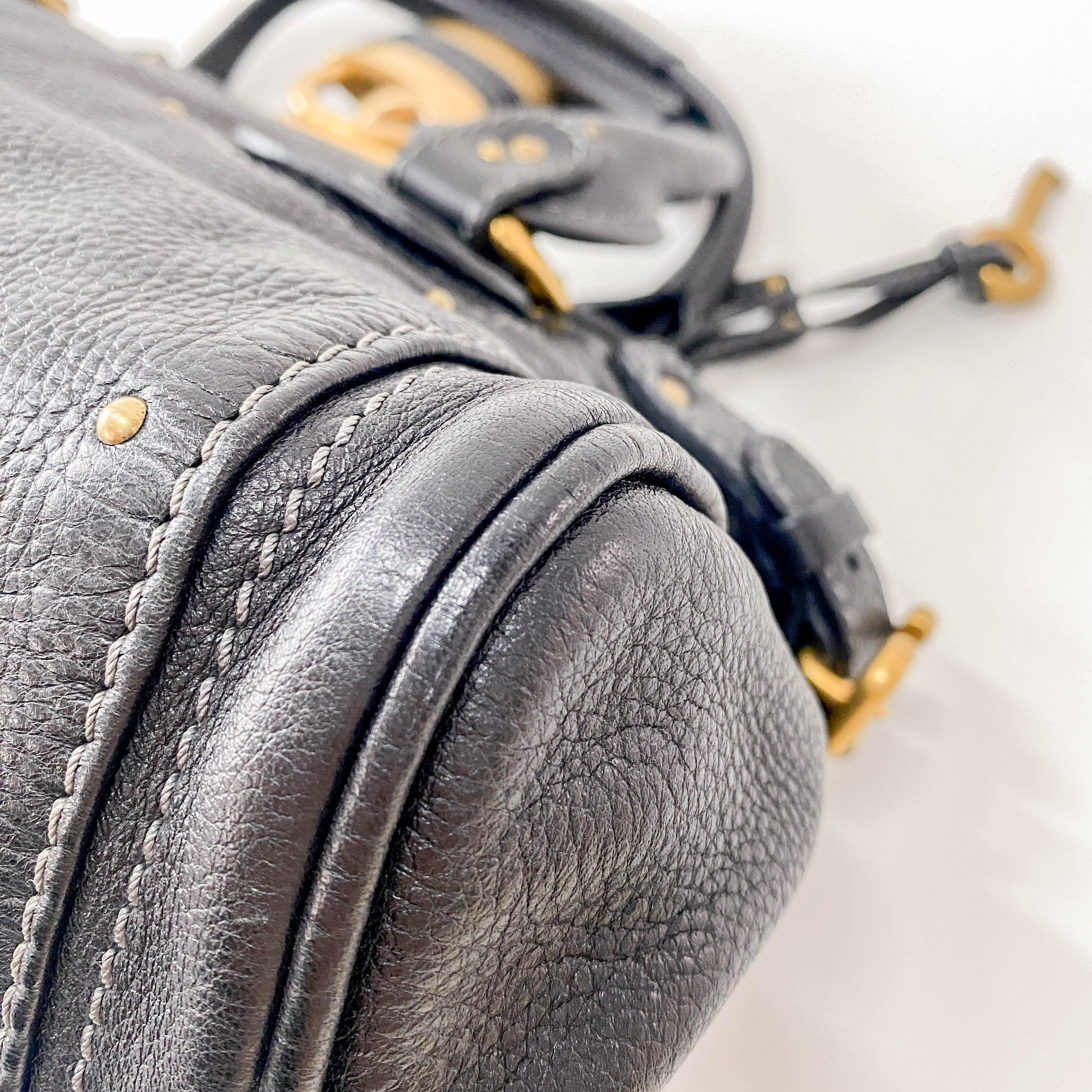 Paddington Leather Hand bag Black