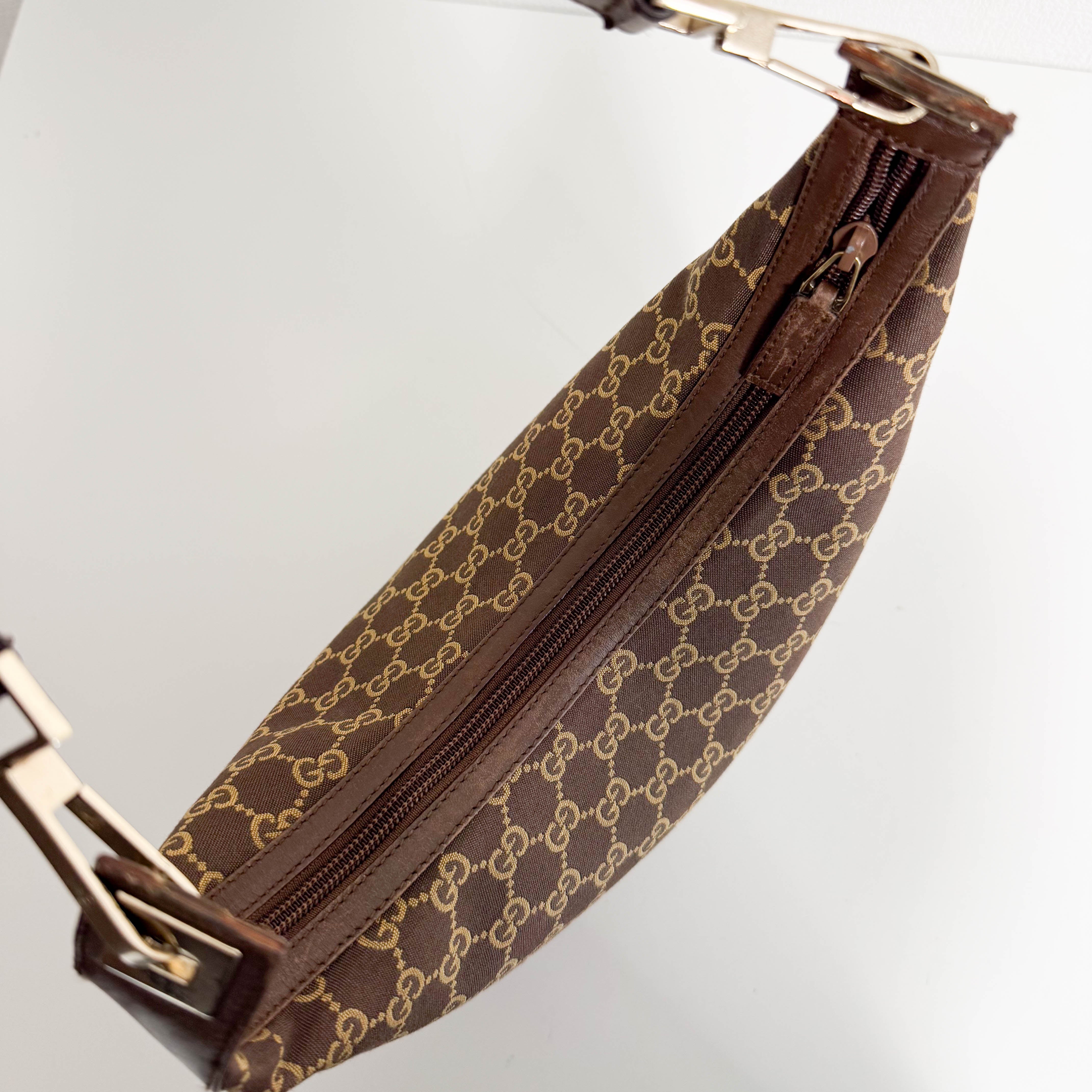 Brown GG Canvas Hobo Shoulder Bag