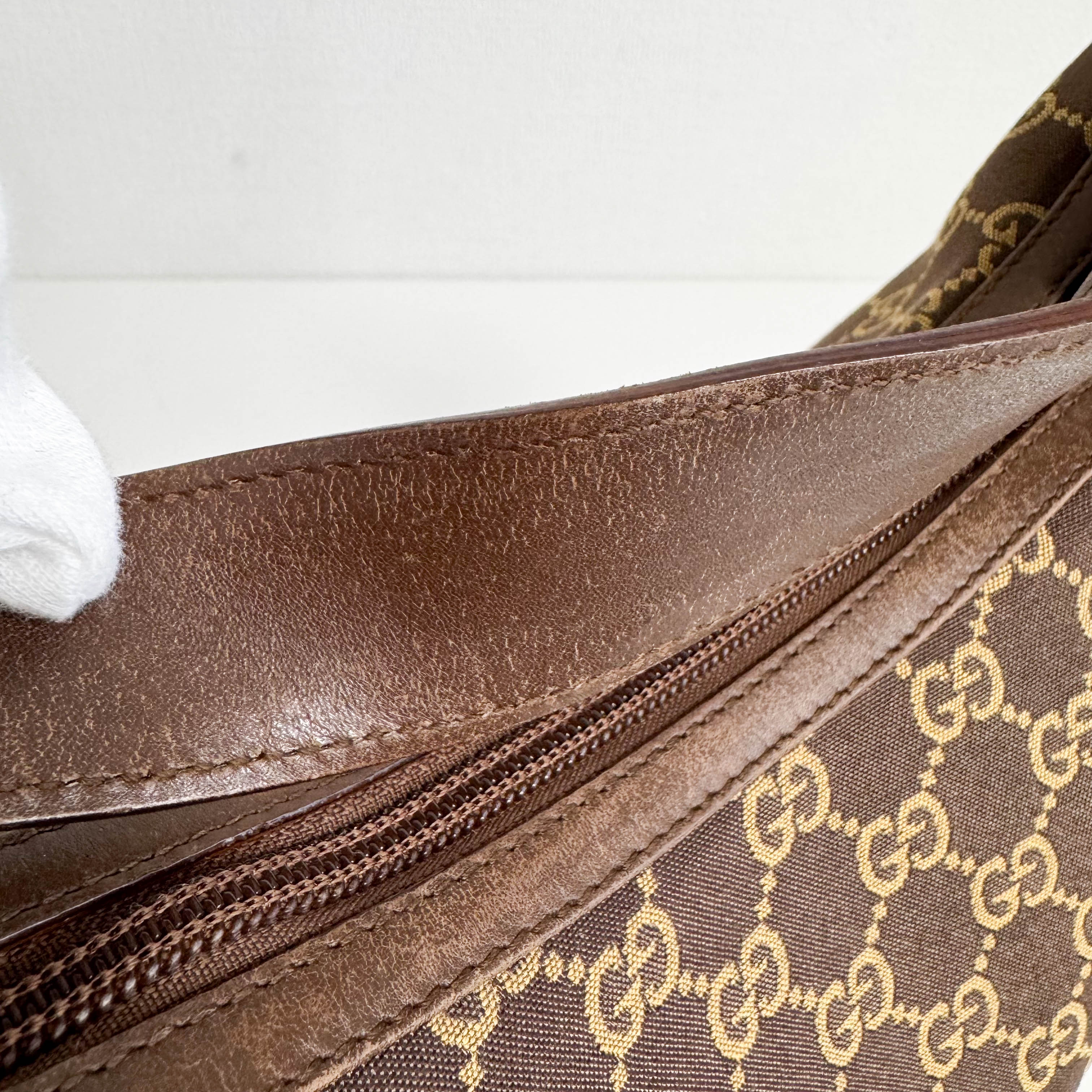 Brown GG Canvas Hobo Shoulder Bag