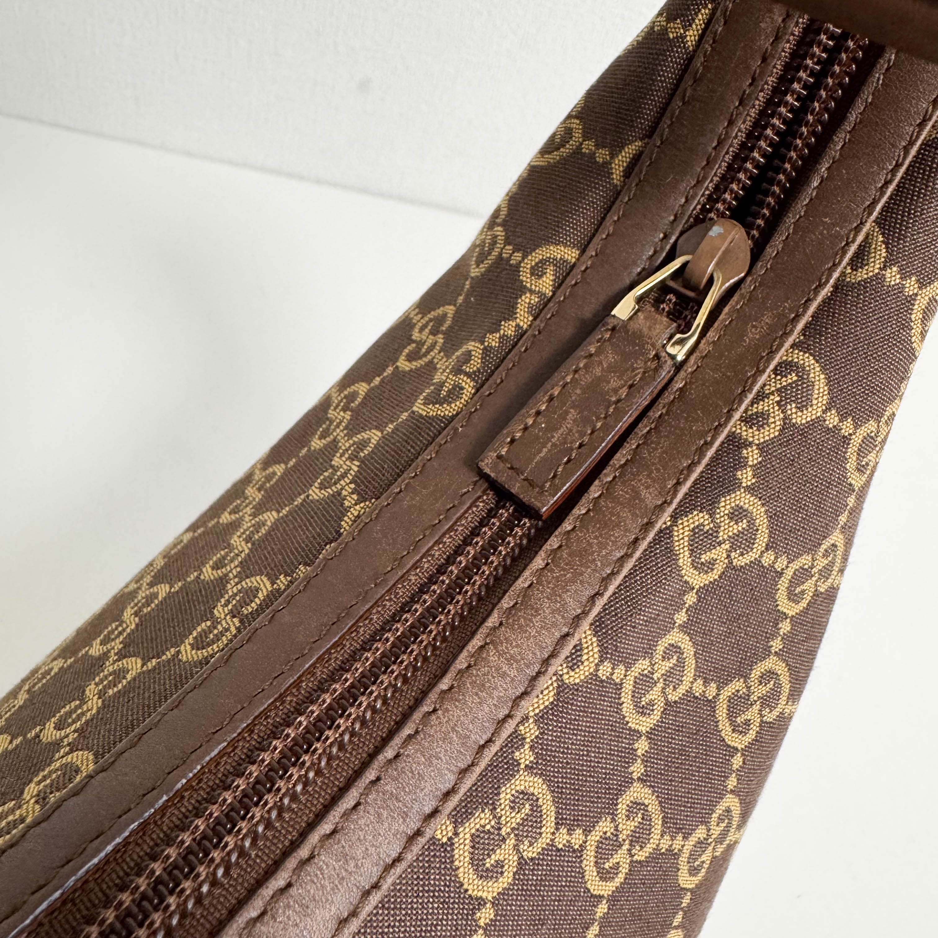 Brown GG Canvas Hobo Shoulder Bag