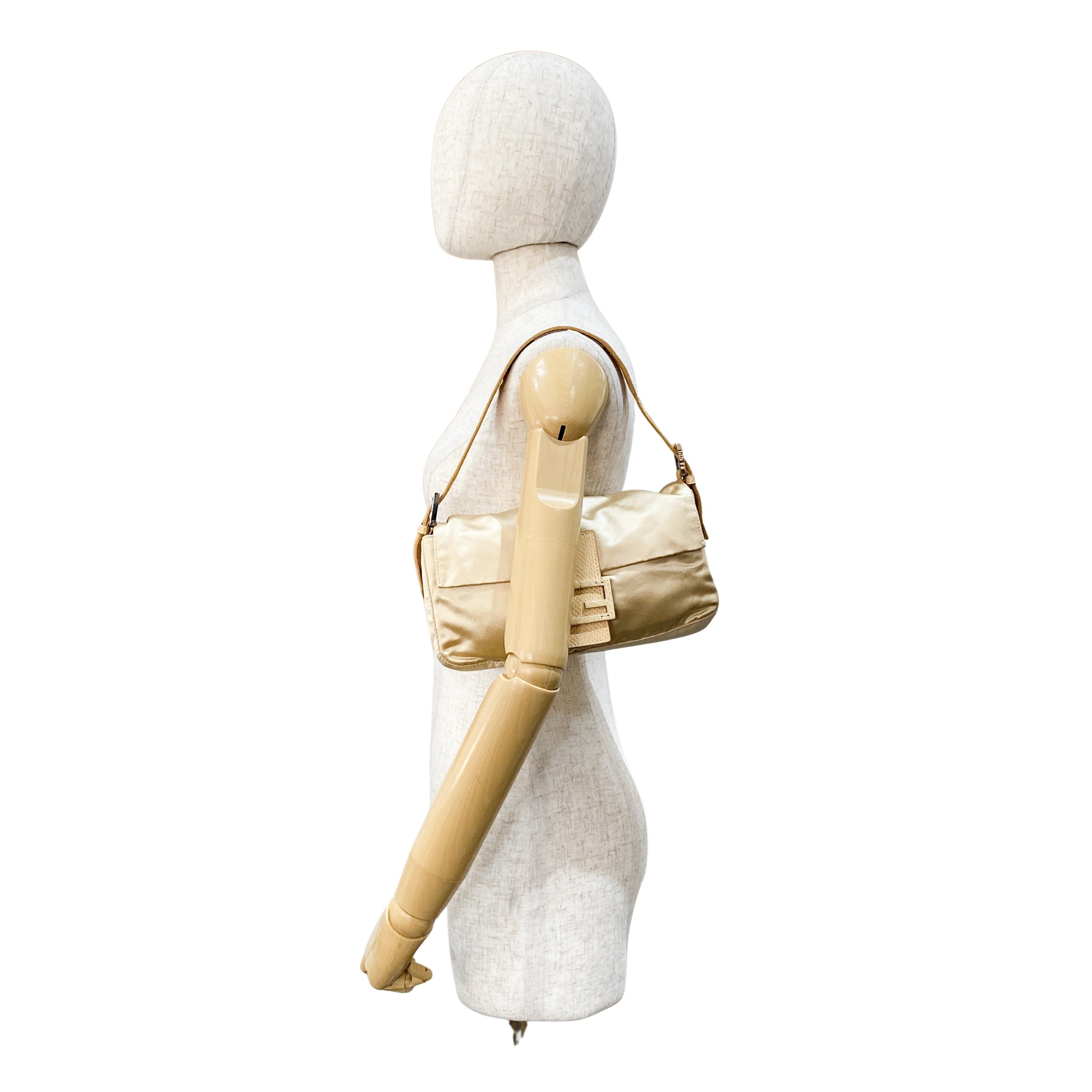 Baguette Beige Satin Mother of Pearl Fish