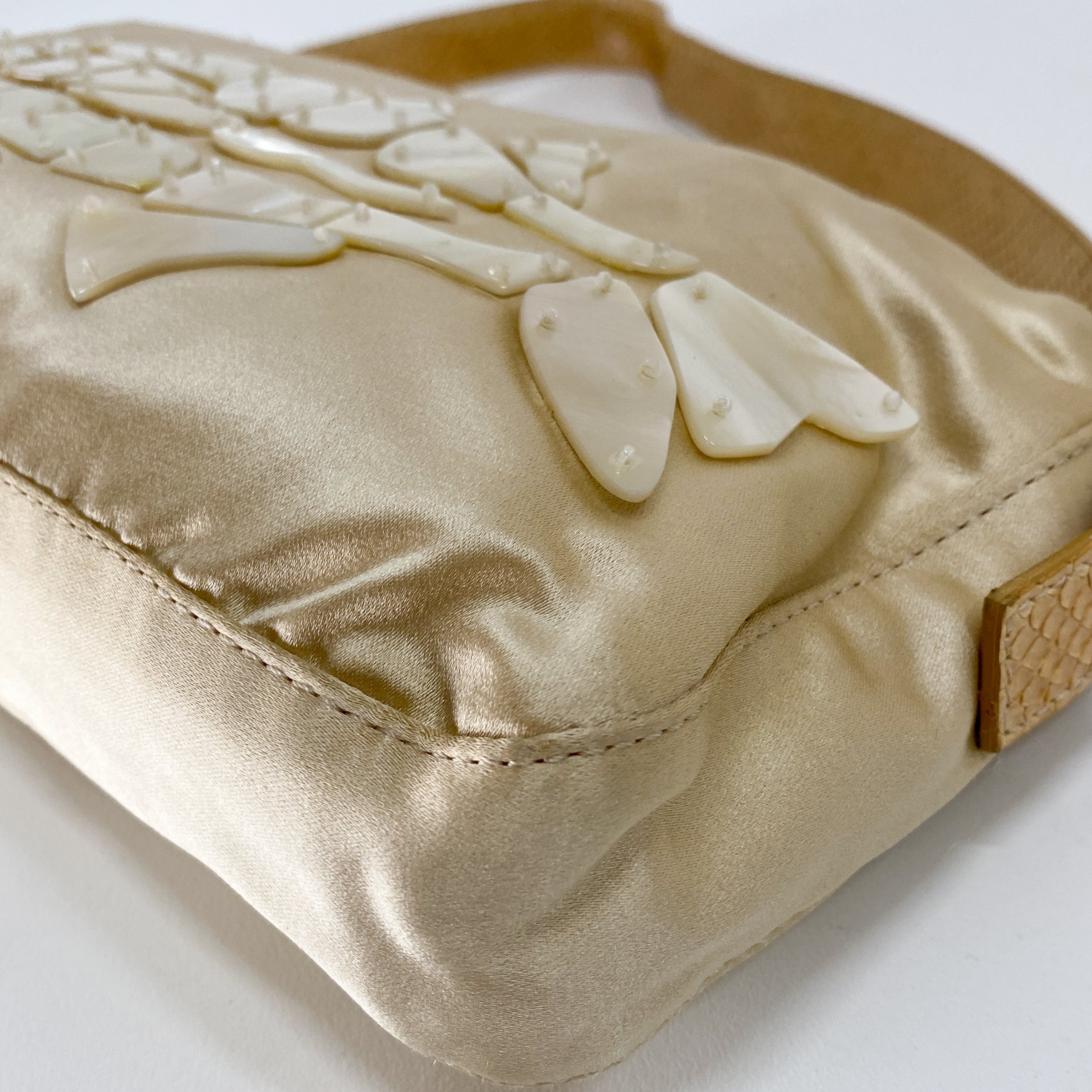 Baguette Beige Satin Mother of Pearl Fish