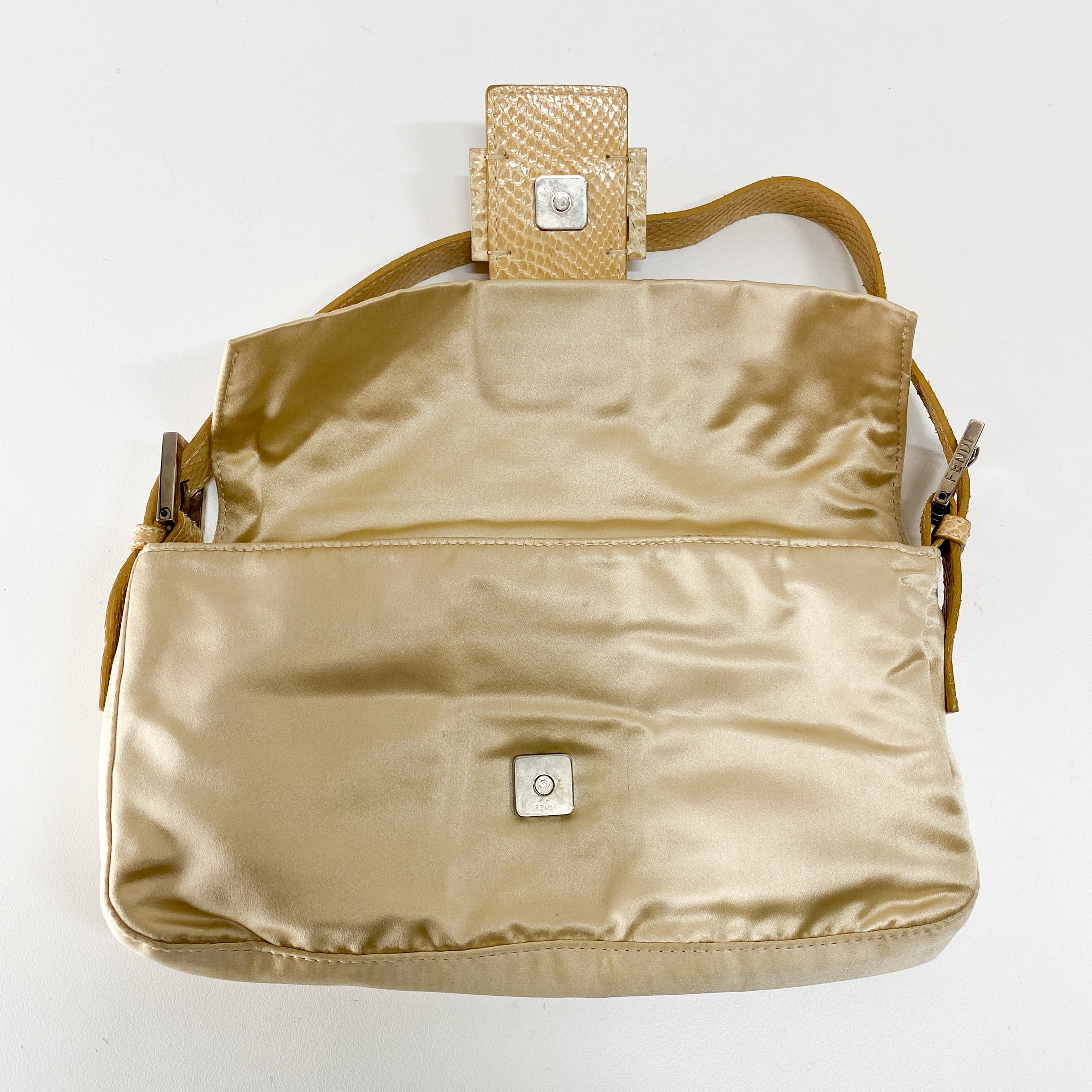 Baguette Beige Satin Mother of Pearl Fish