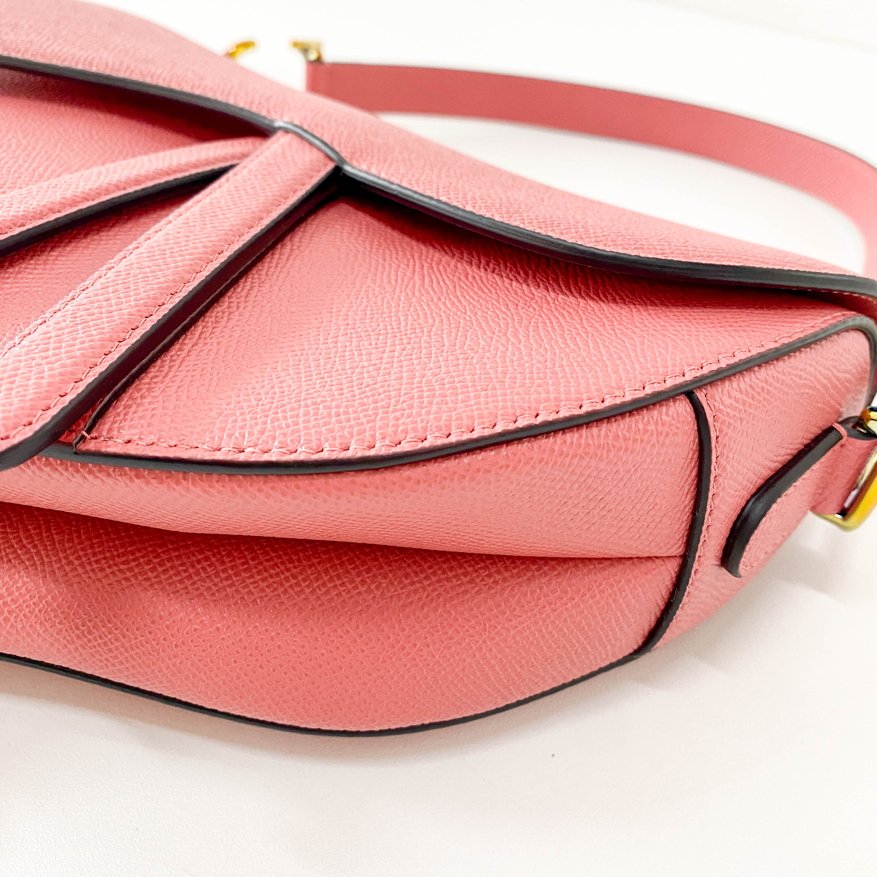 Pink Leather Saddle Shoulder Bag