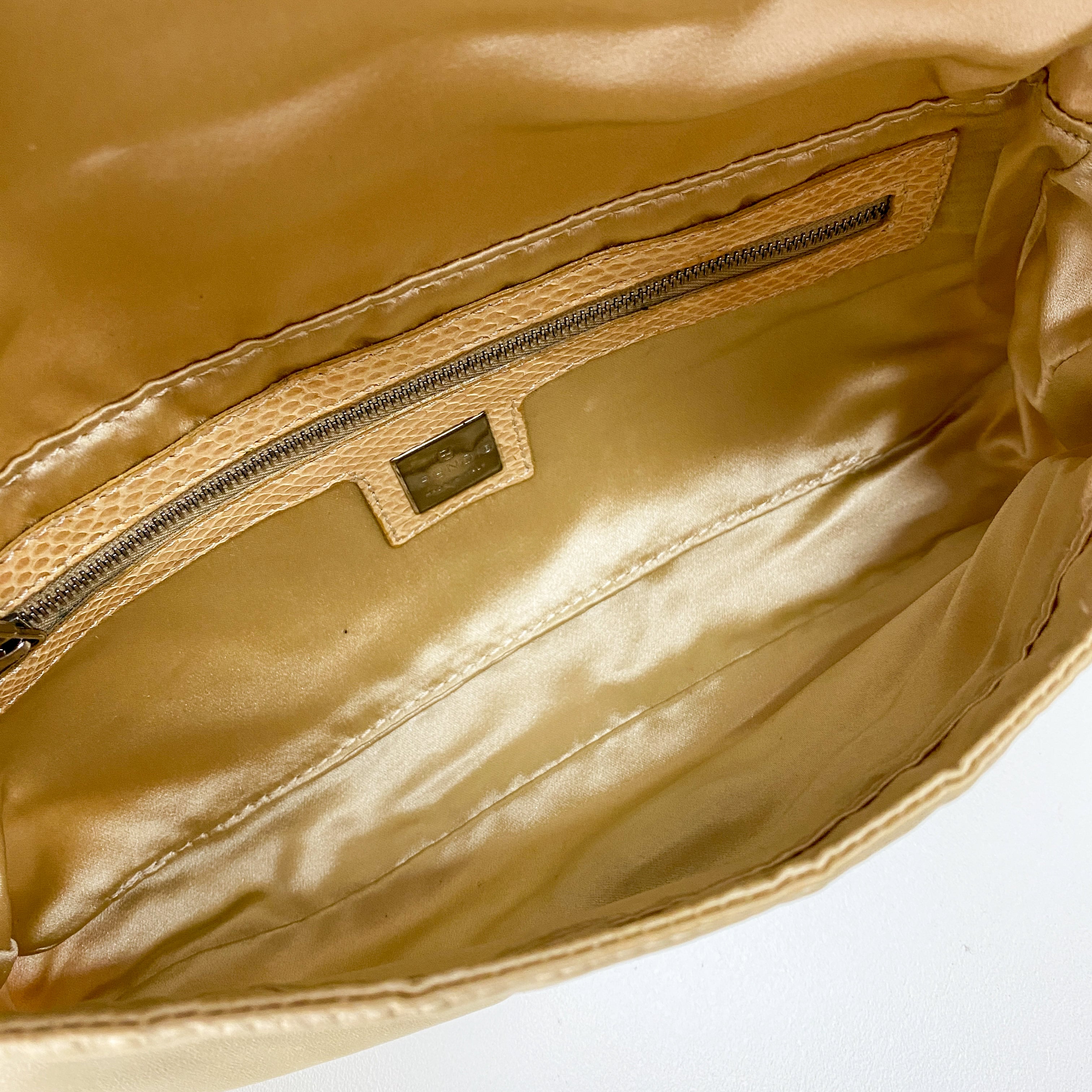 Baguette Beige Satin Mother of Pearl Fish