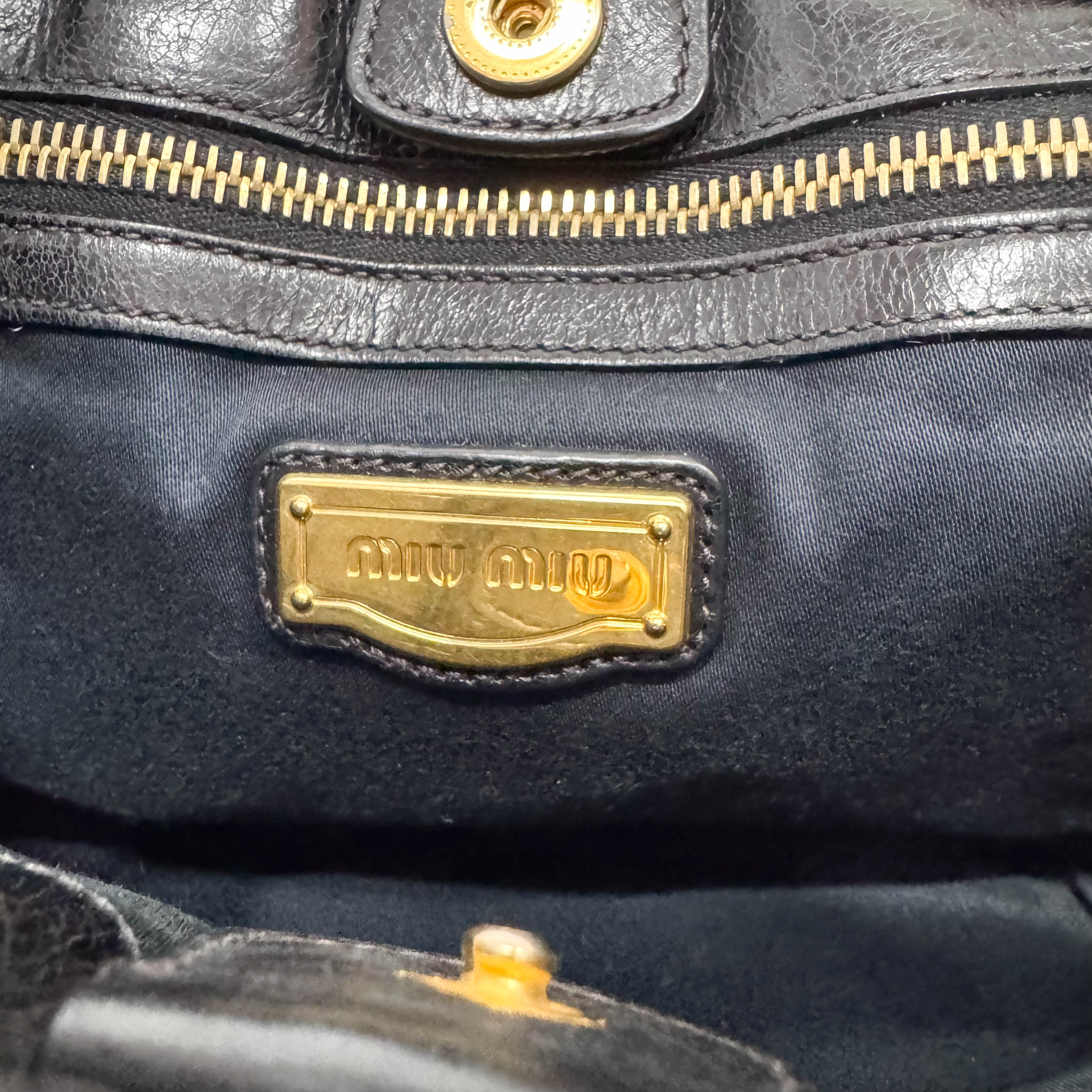 Vitello Black Leather Bag