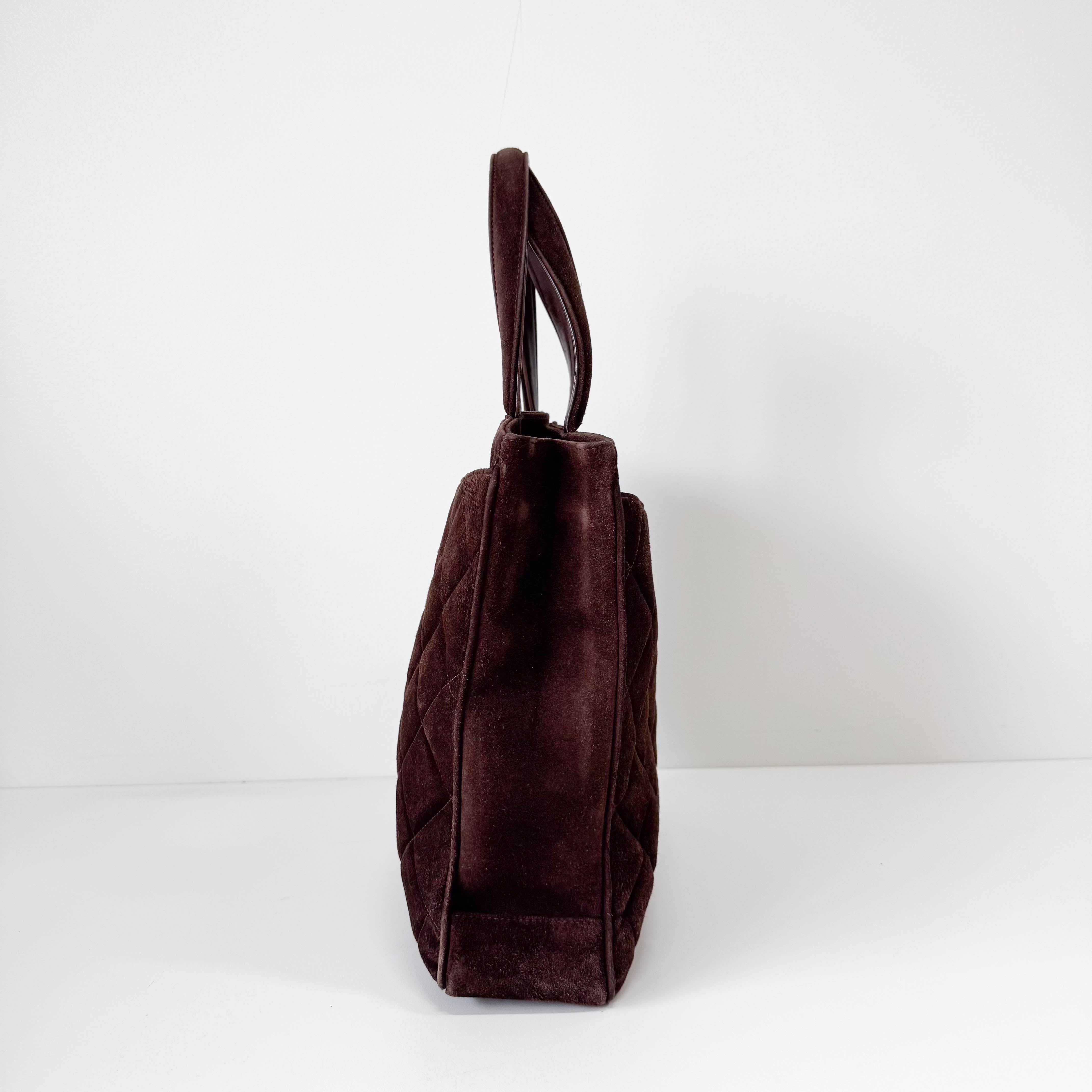 Matelassé Brown Suede Bag