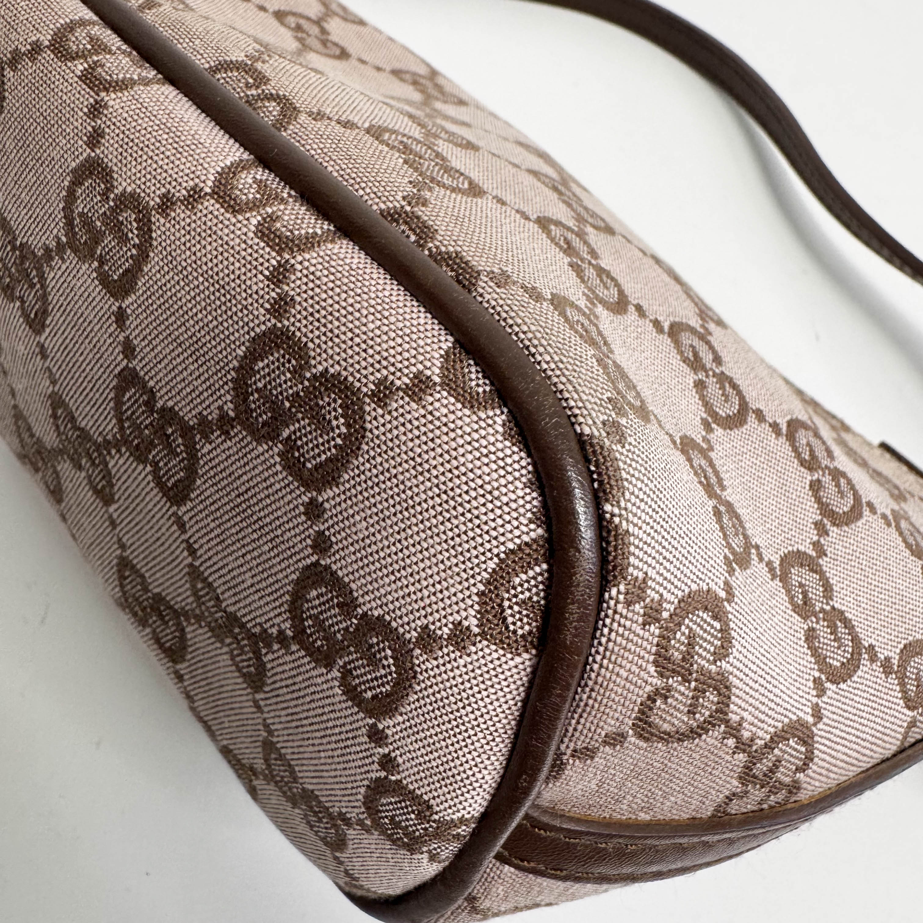 GG Canvas Pochette Accesories