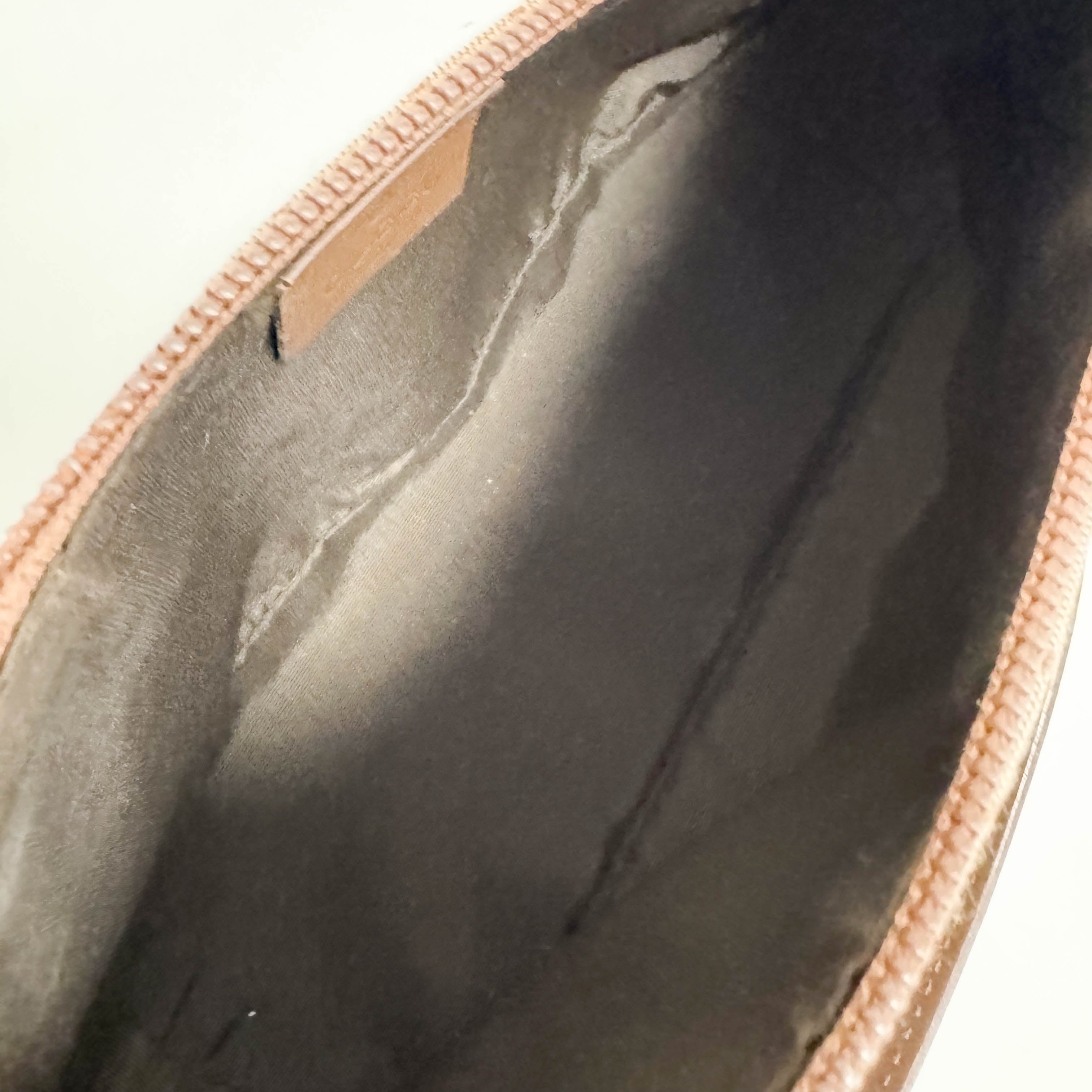 GG Canvas Pochette Accesories