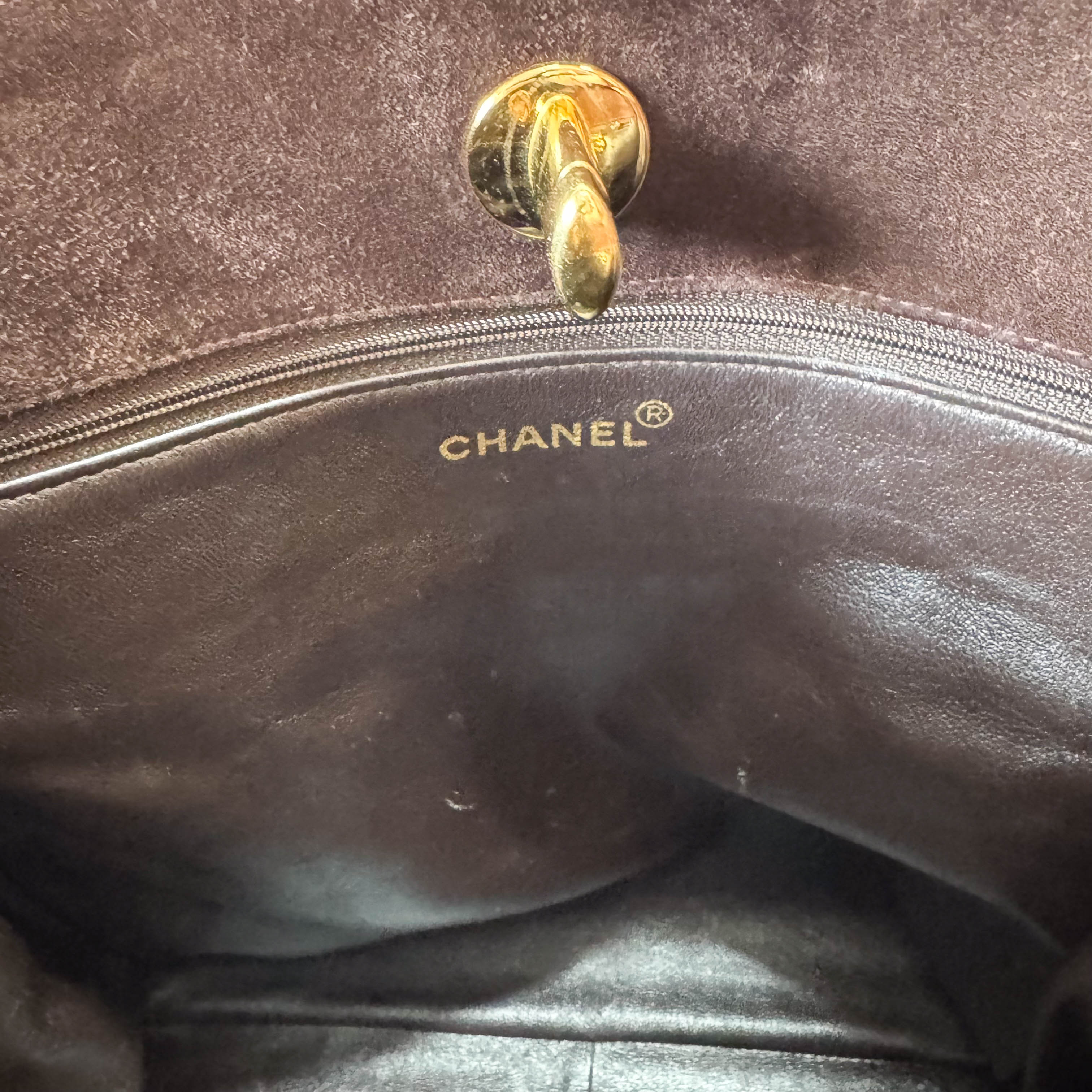 Matelassé Brown Suede Bag