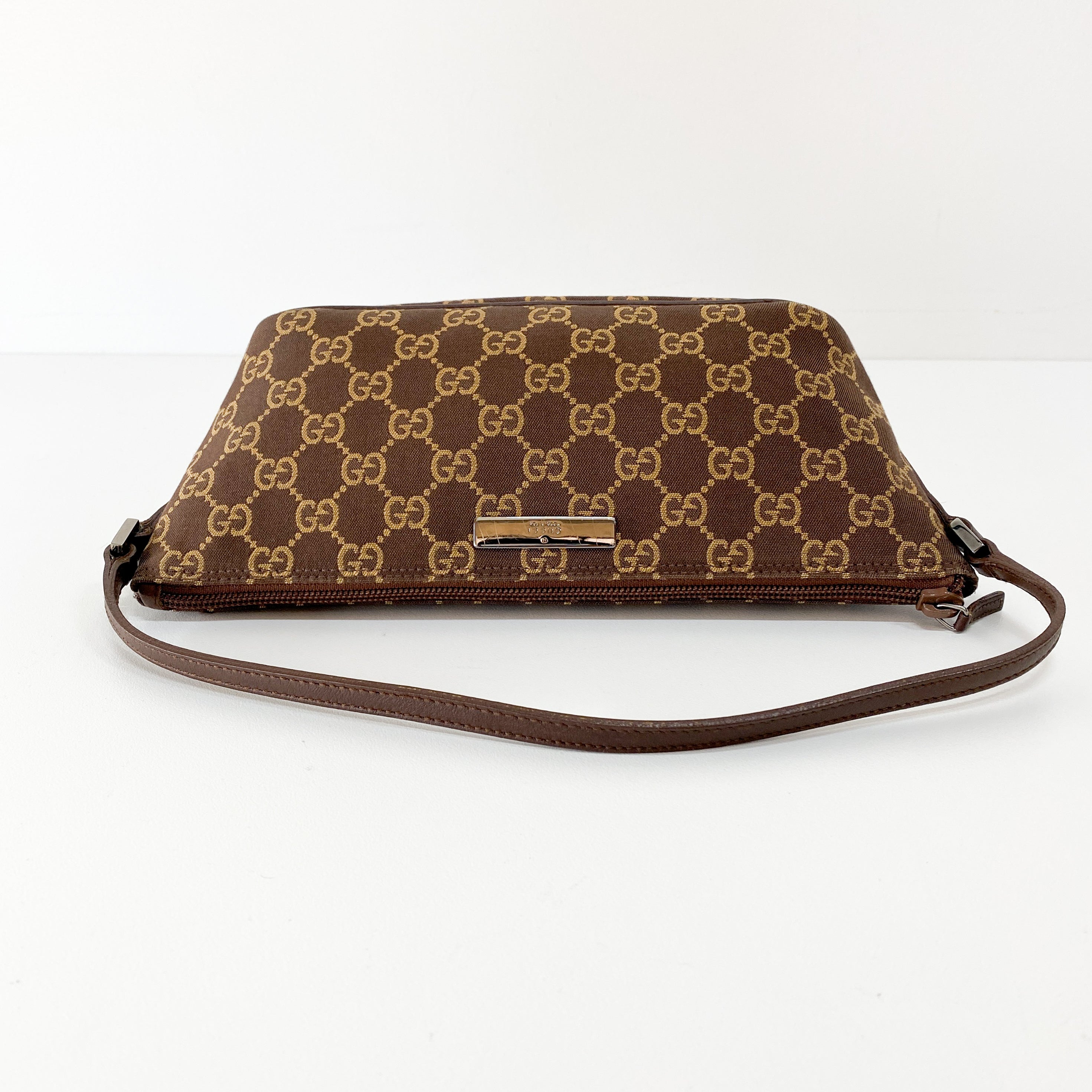 Boat Brown GG Canvas Pouch