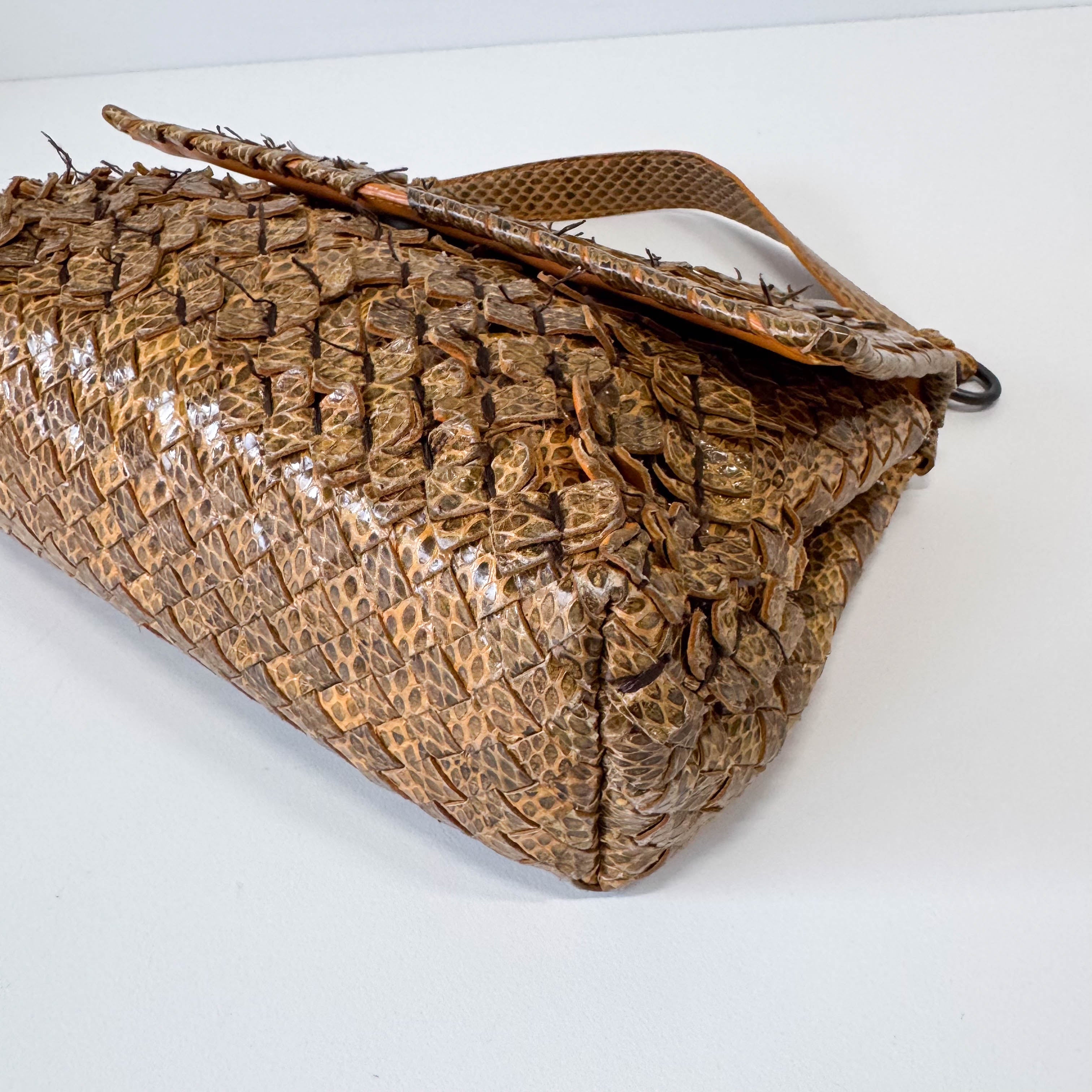 Intrecciato Yellow Lizard Leather Shoulder Bag