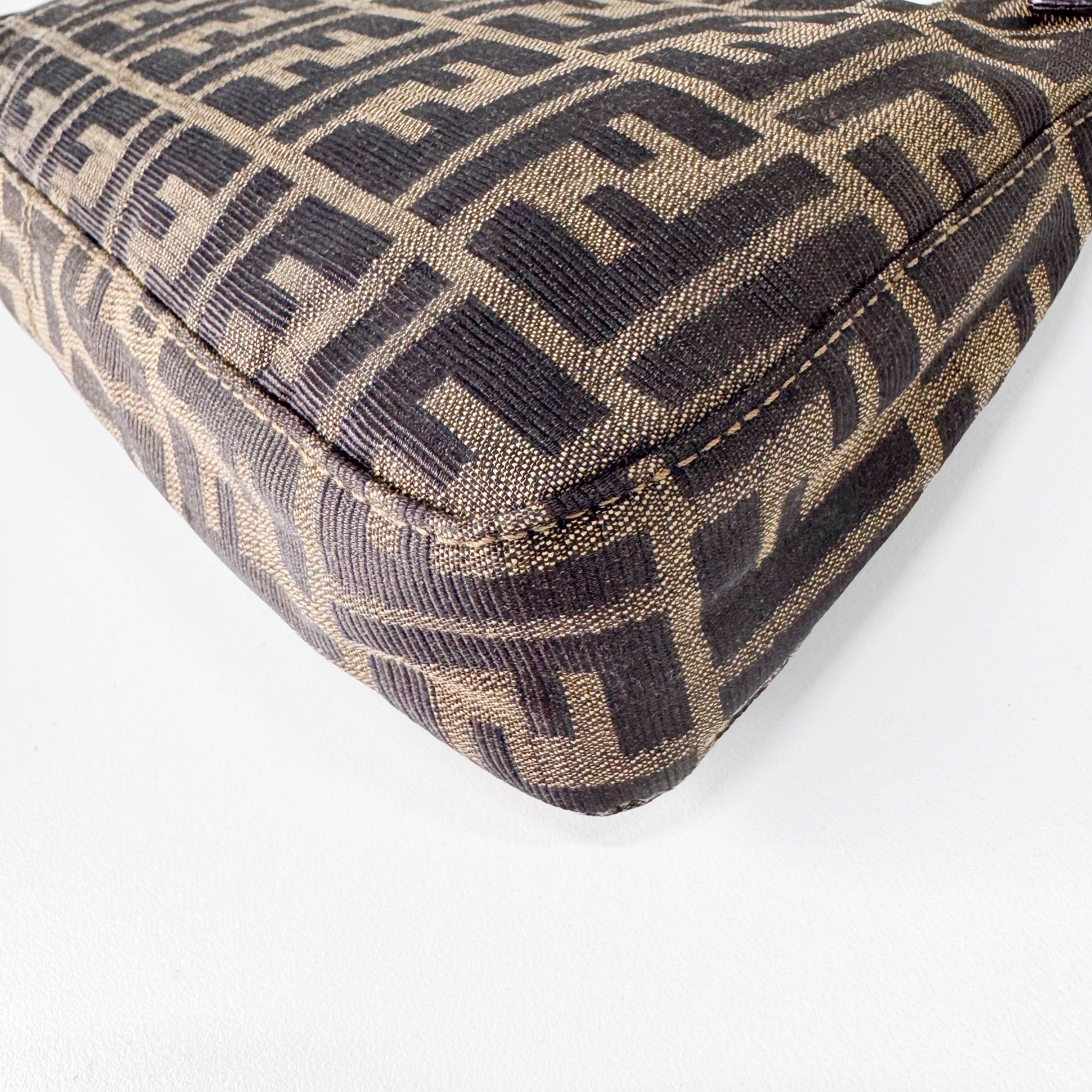 Zucca Brown Canvas Shoulder Bag