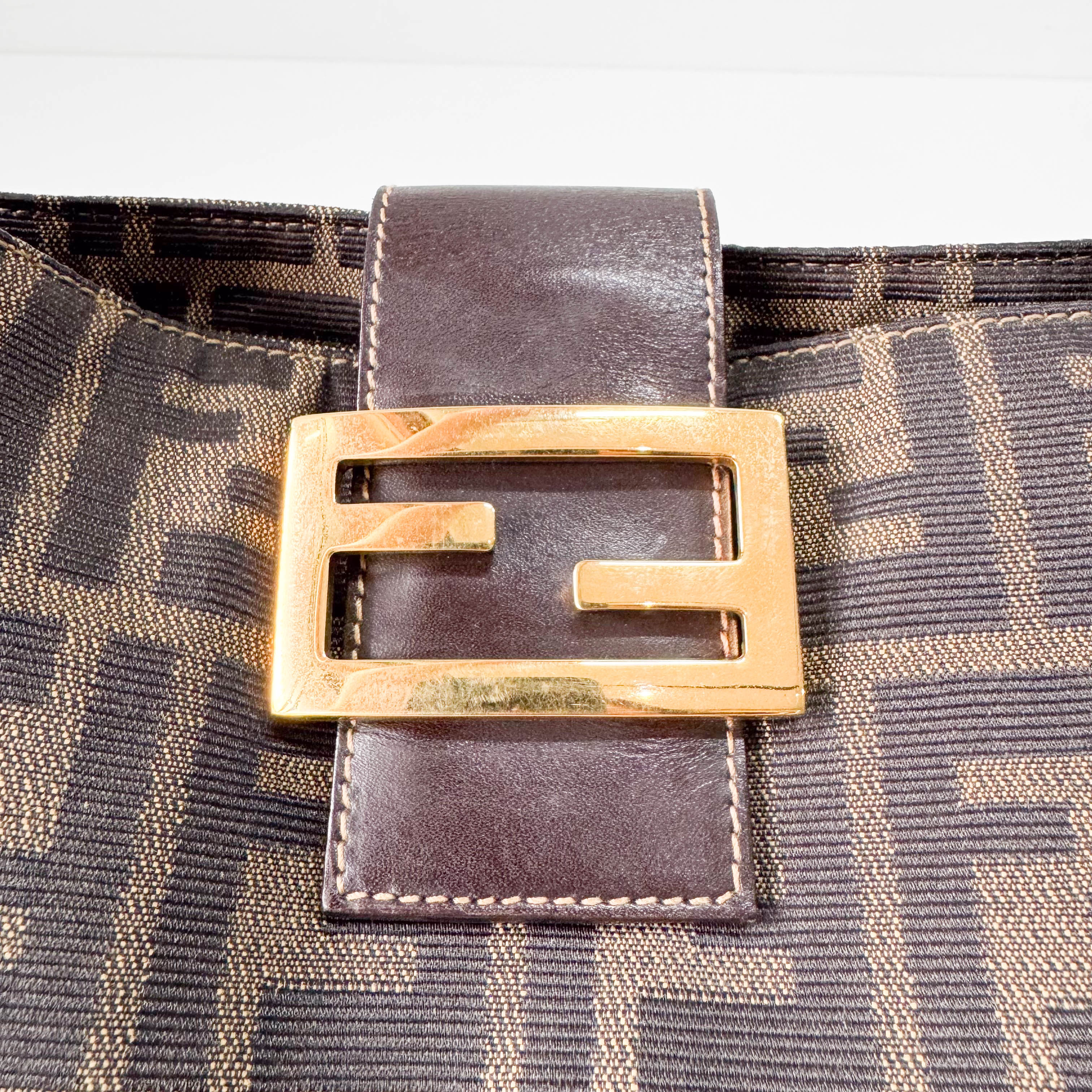 Zucca Brown Canvas Shoulder Bag