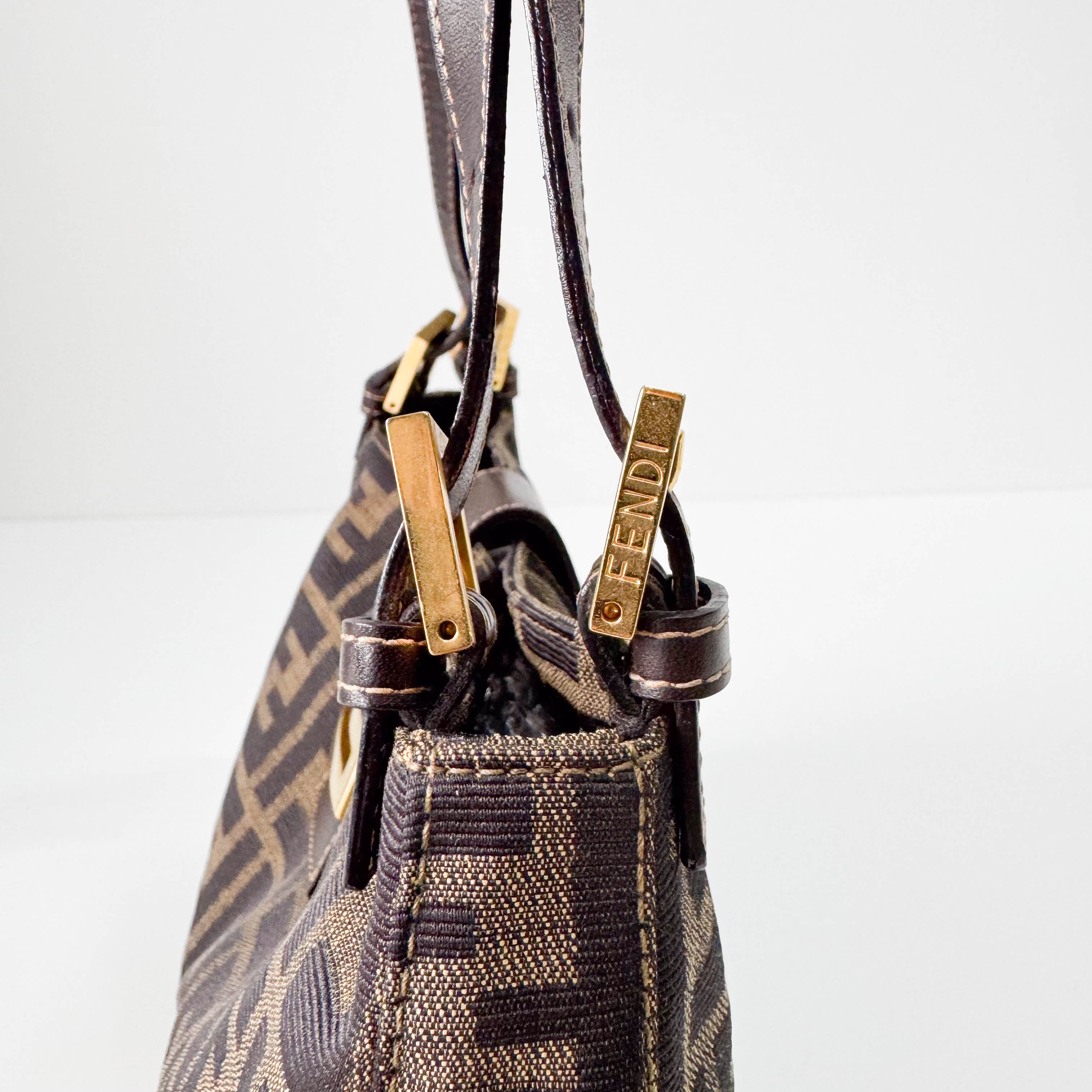 Zucca Brown Canvas Shoulder Bag