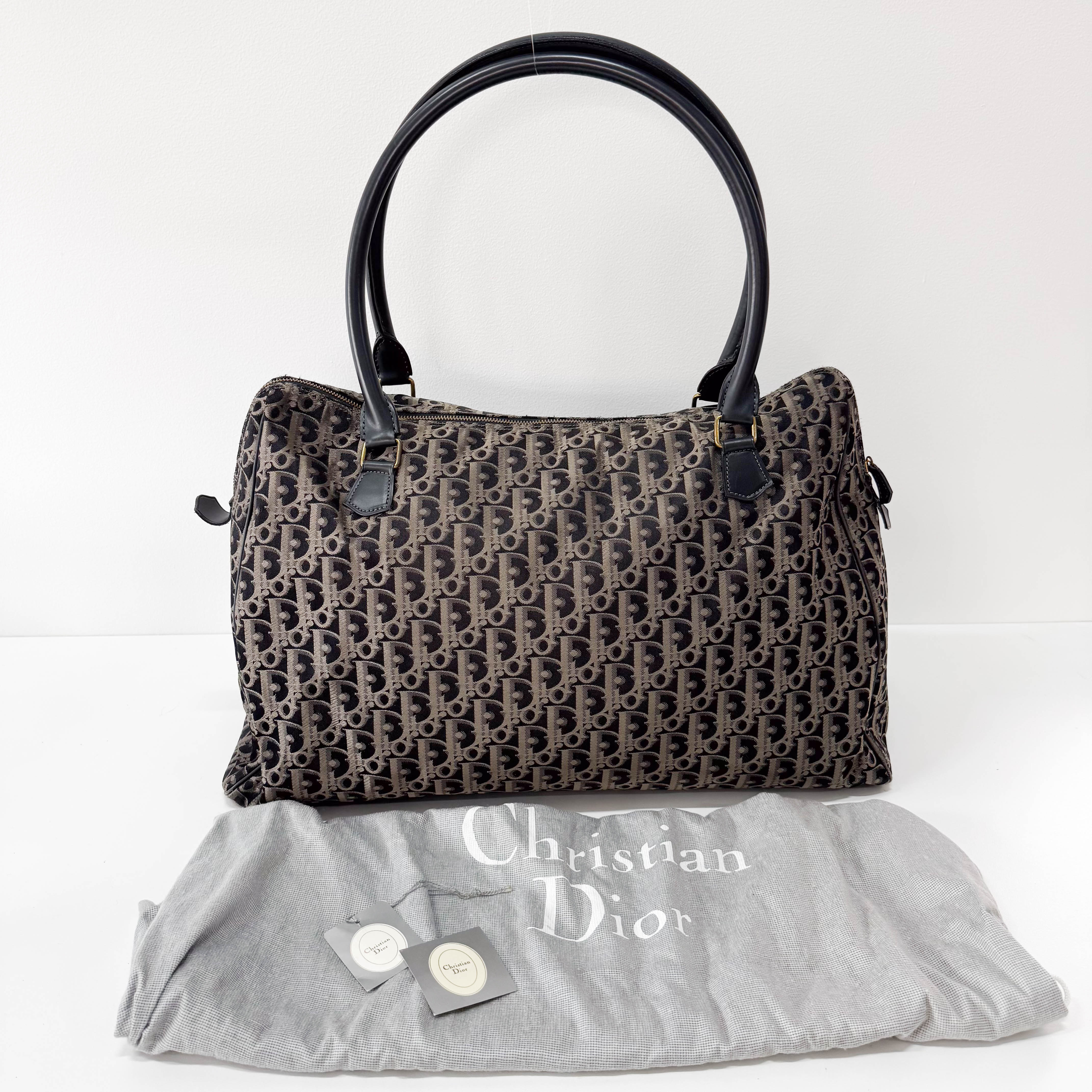 Boston Trotter Black Oblique Canvas Bag