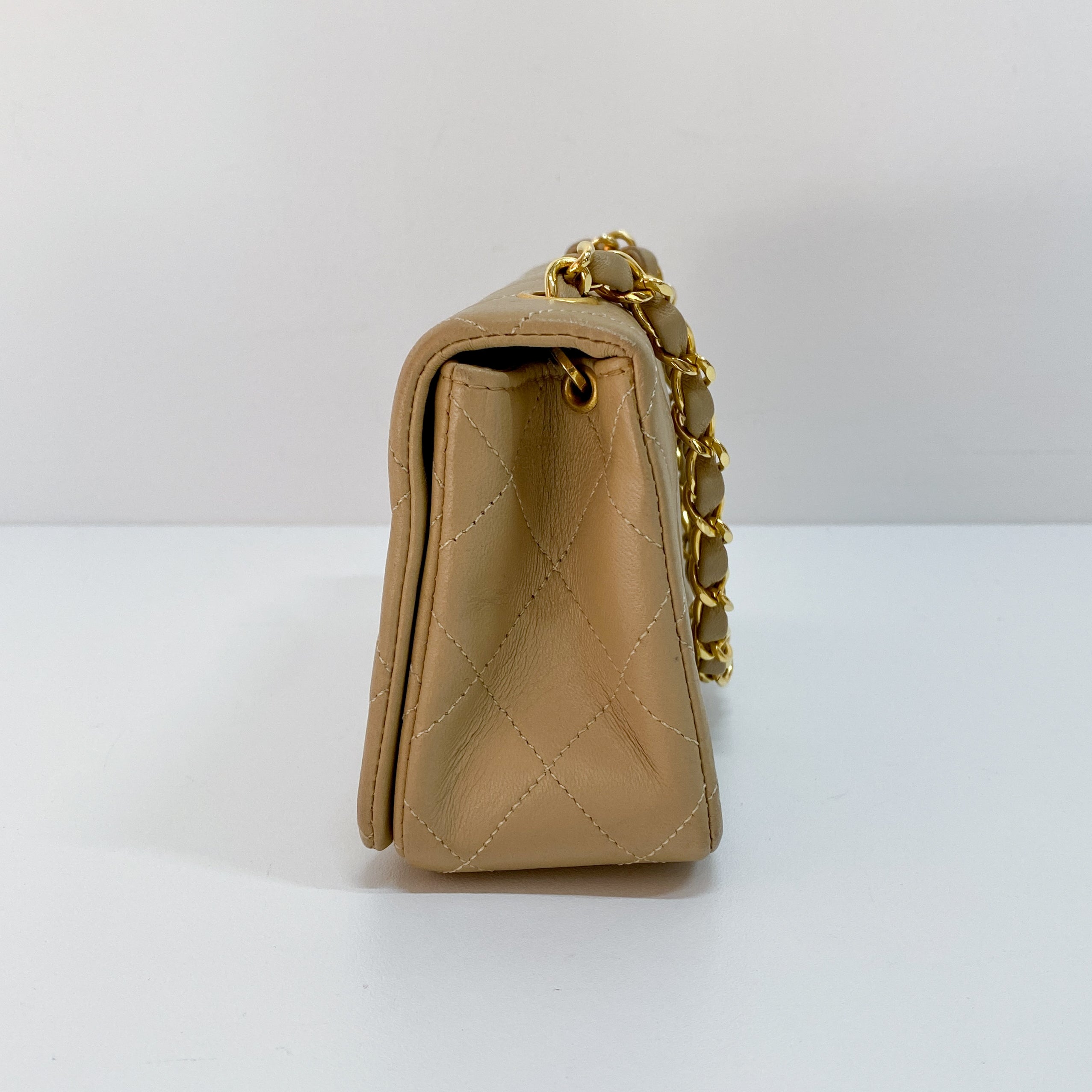 Beige Matelasse Chain Strap Bag