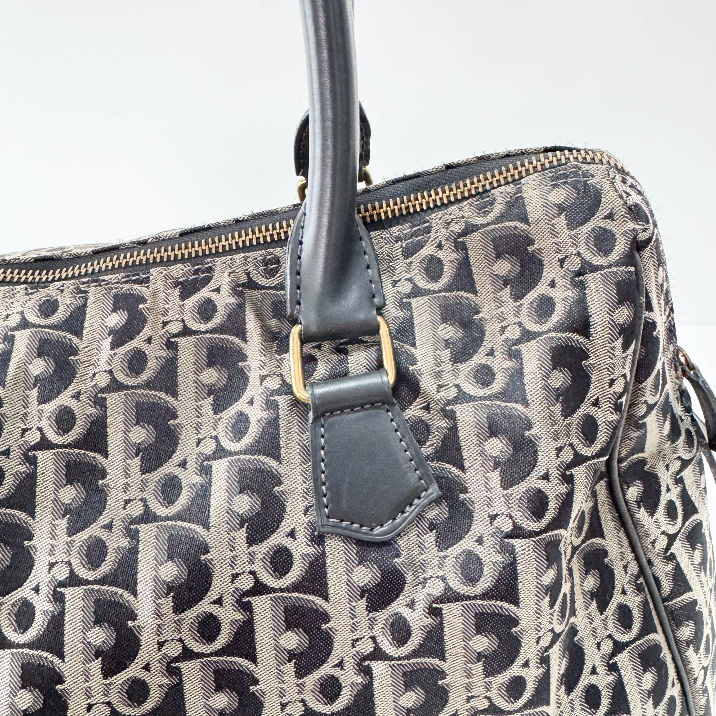 Boston Trotter Black Oblique Canvas Bag