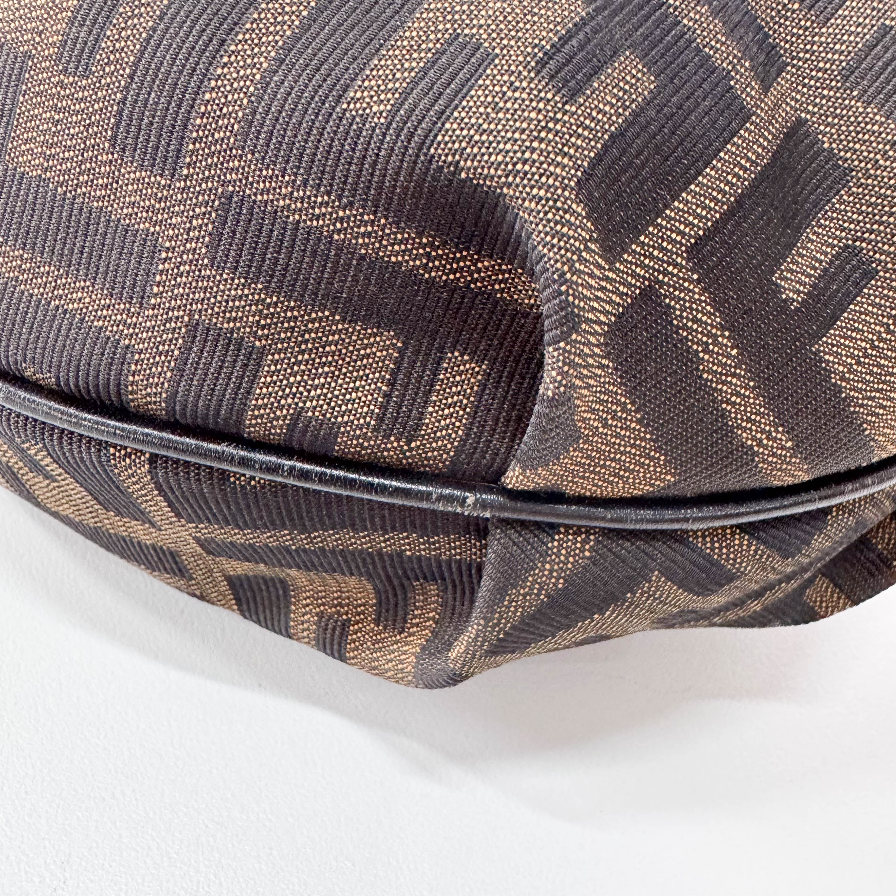 Zucca Brown Coated Canvas Shoulder Bag