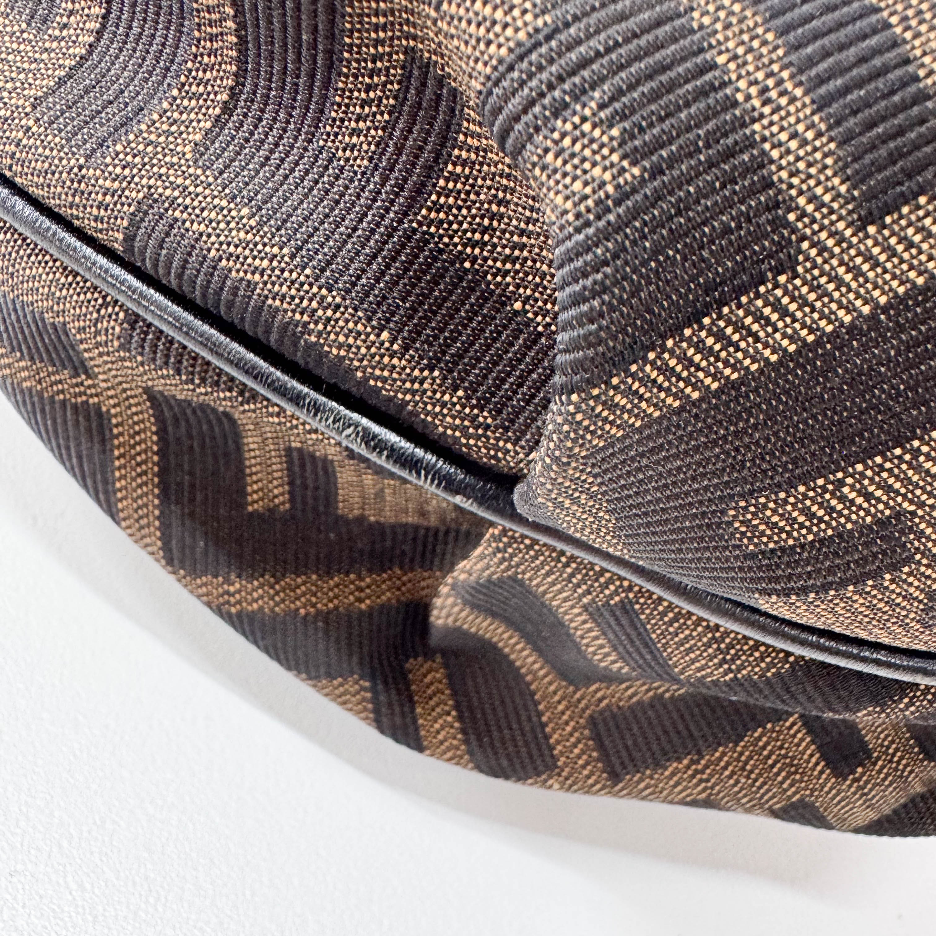 Zucca Brown Coated Canvas Shoulder Bag