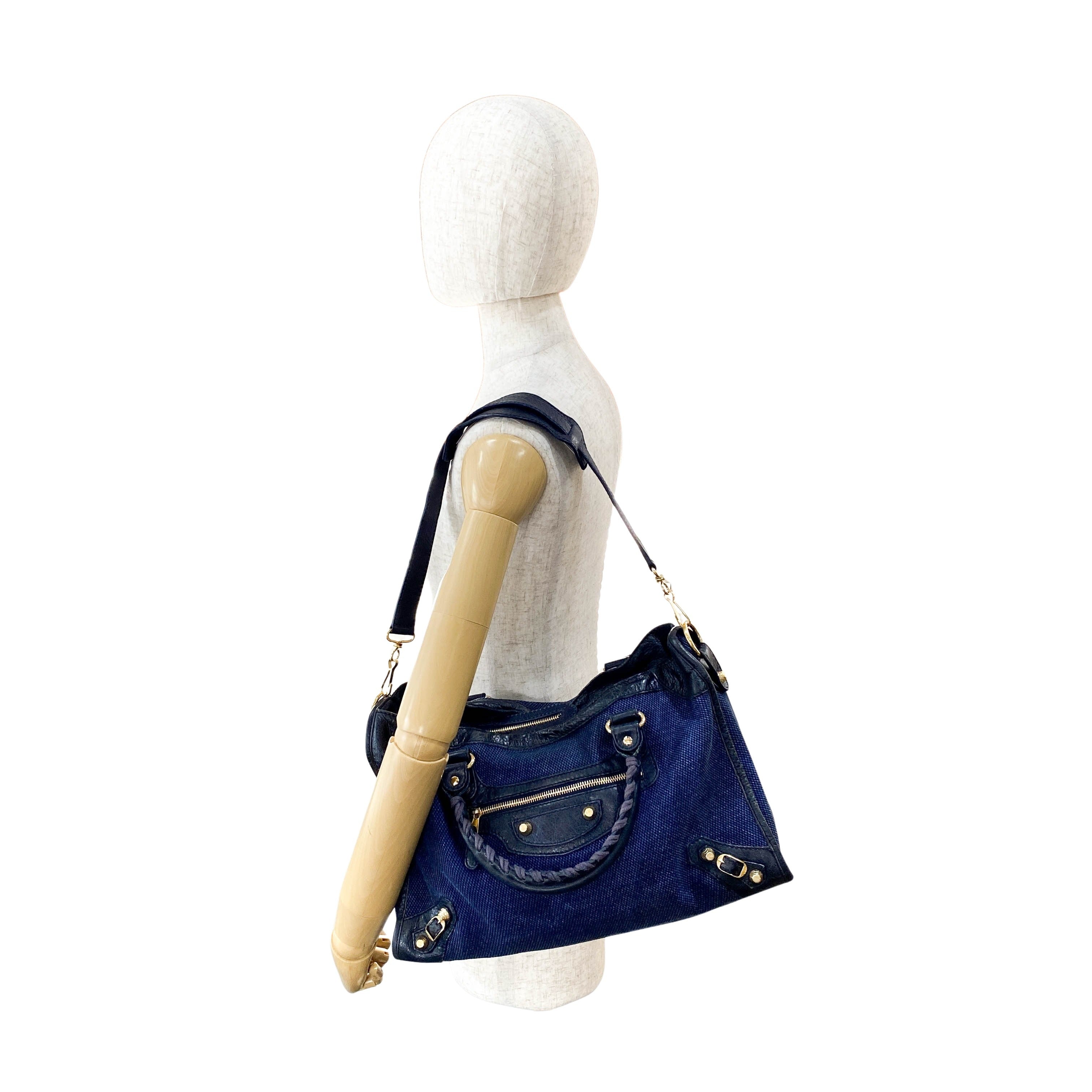 BALENCIAGA The City Navy Denim Bag – HIVE PRELOVED