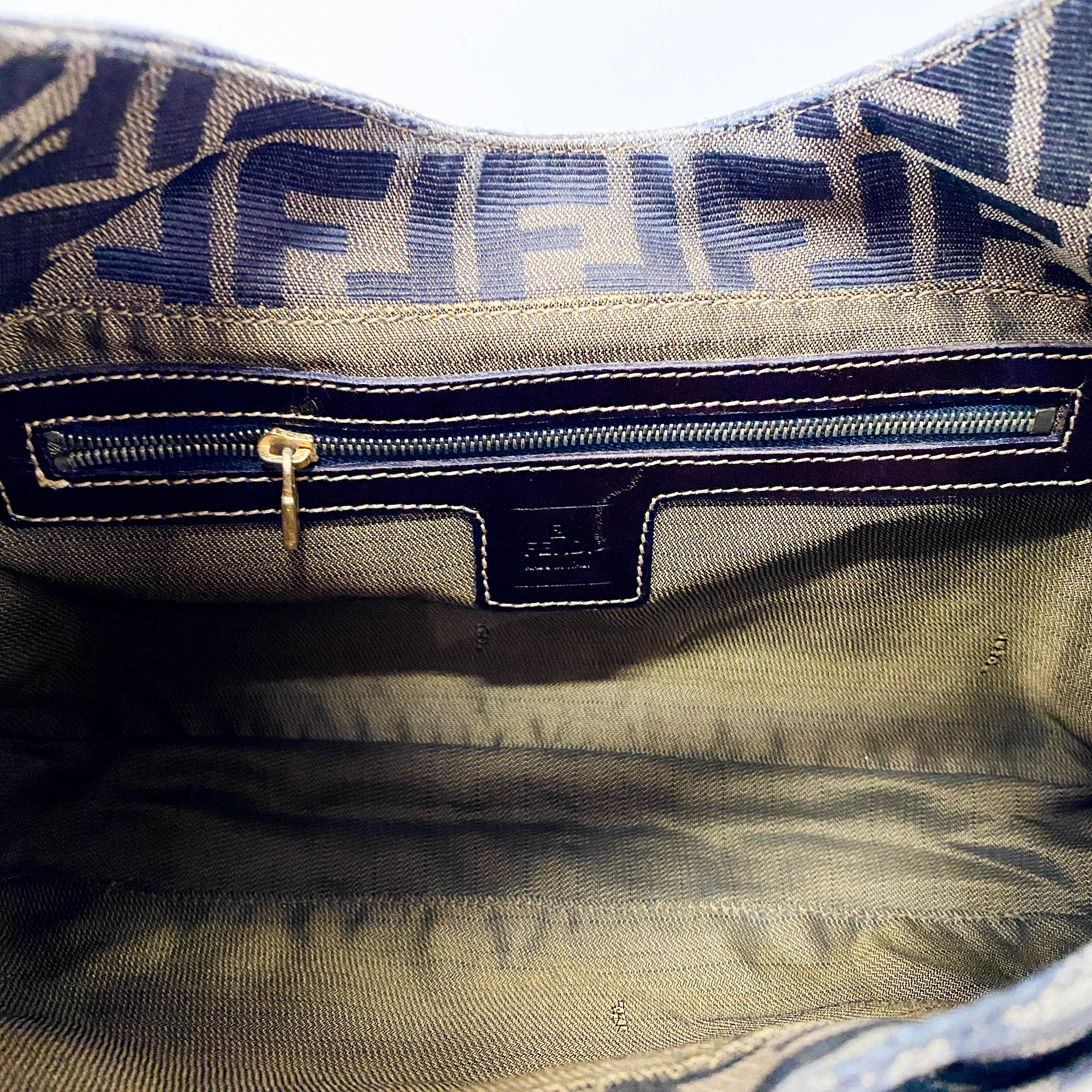 Zucca Hobo Shoulder Bag