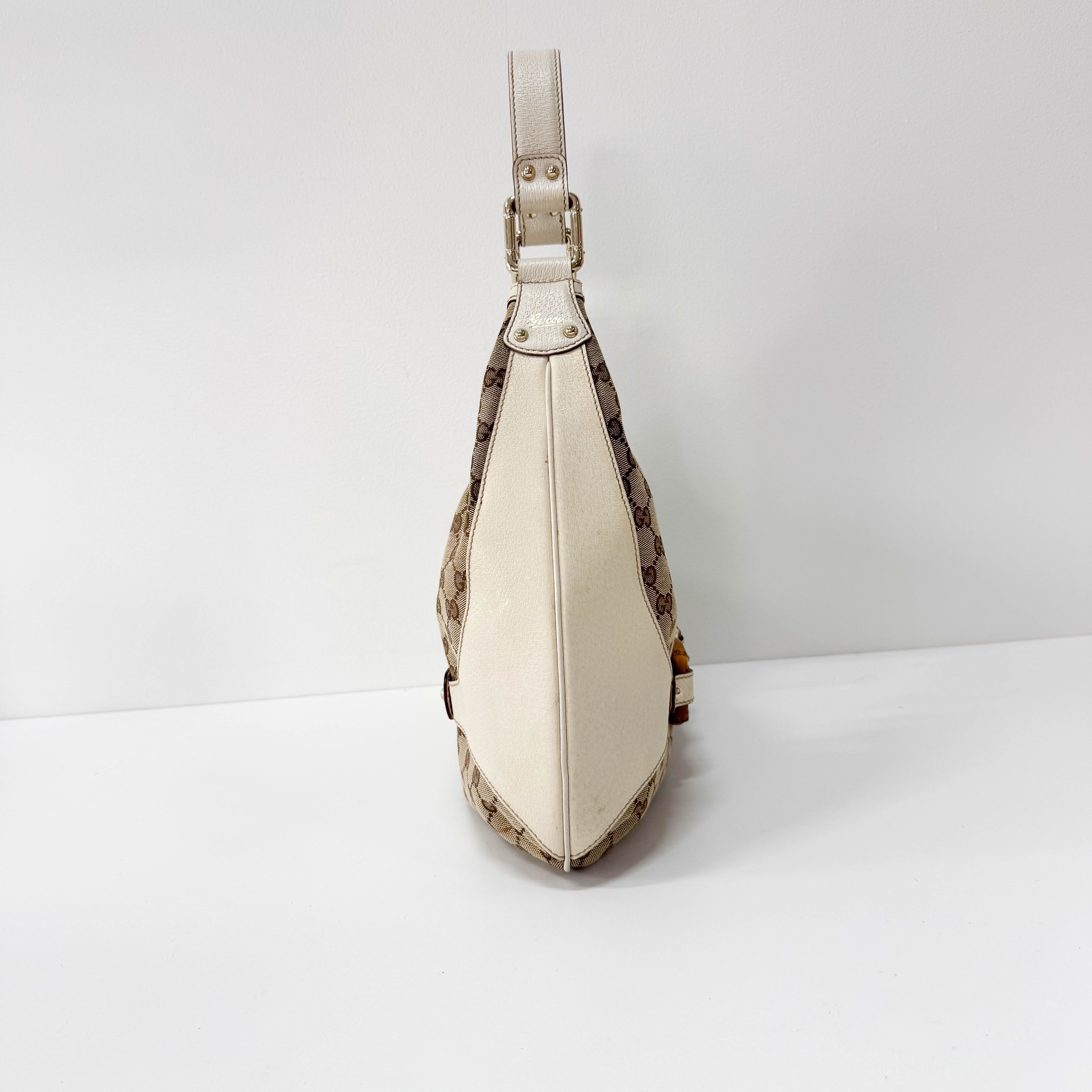 Bamboo GG Canvas Shoulder Bag