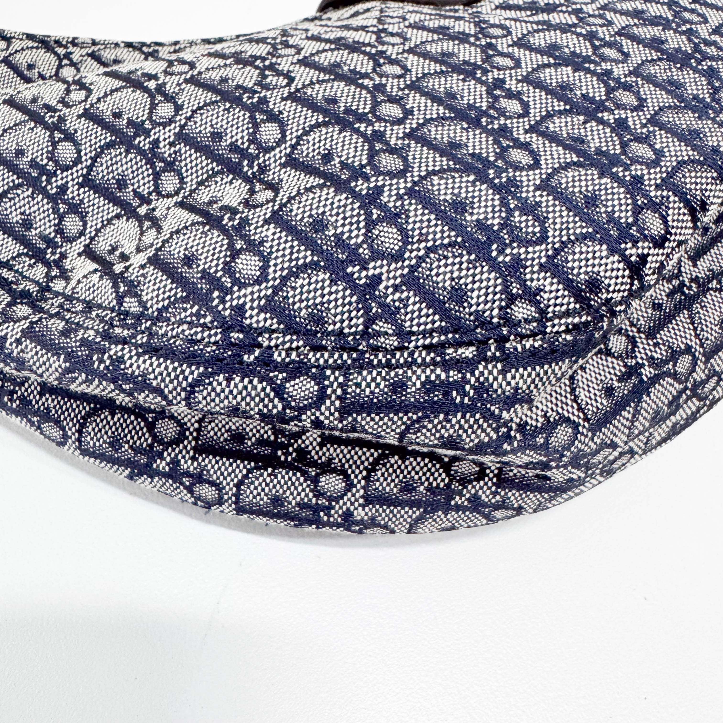 Trotter Crescent One Shoulder Handbag