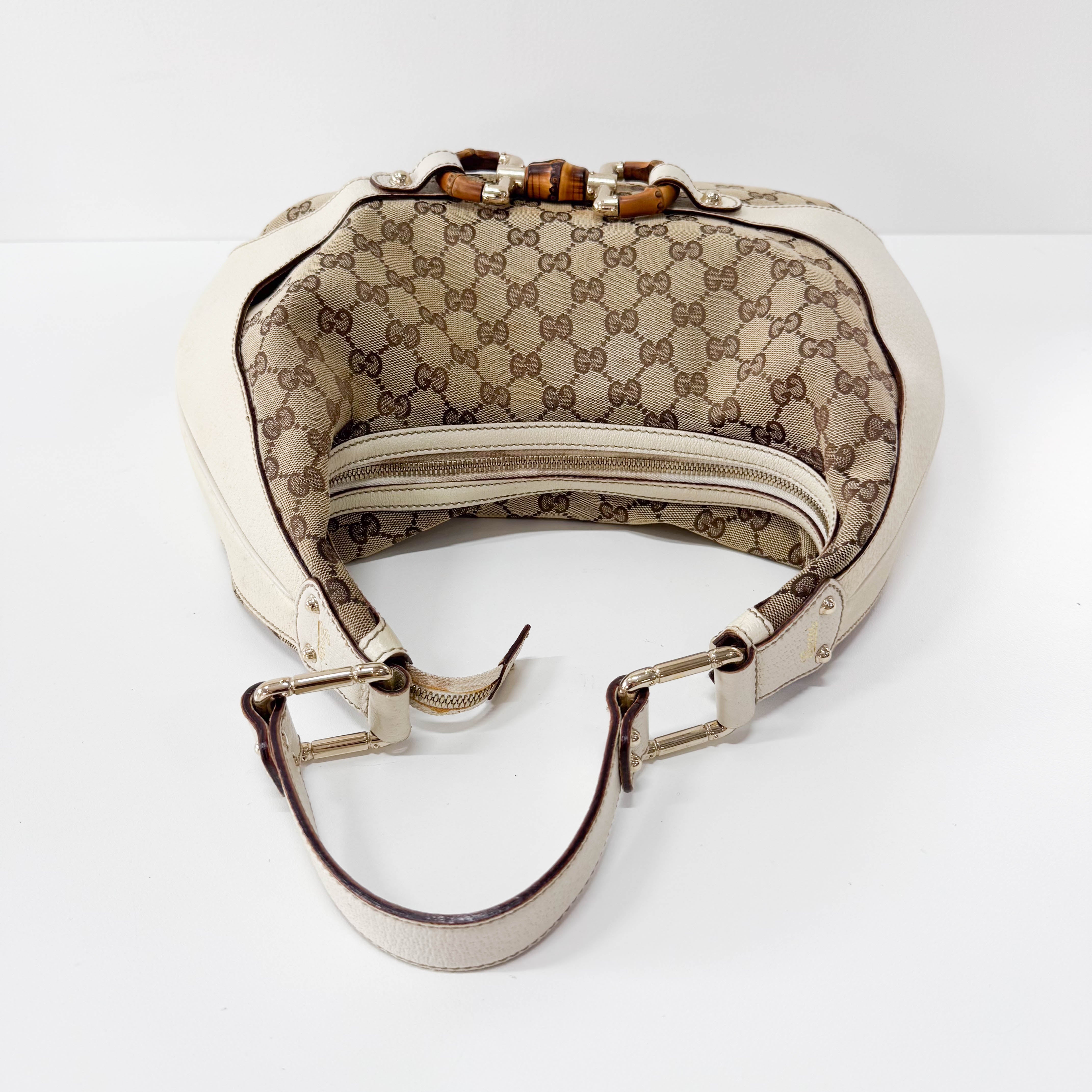 Bamboo GG Canvas Shoulder Bag