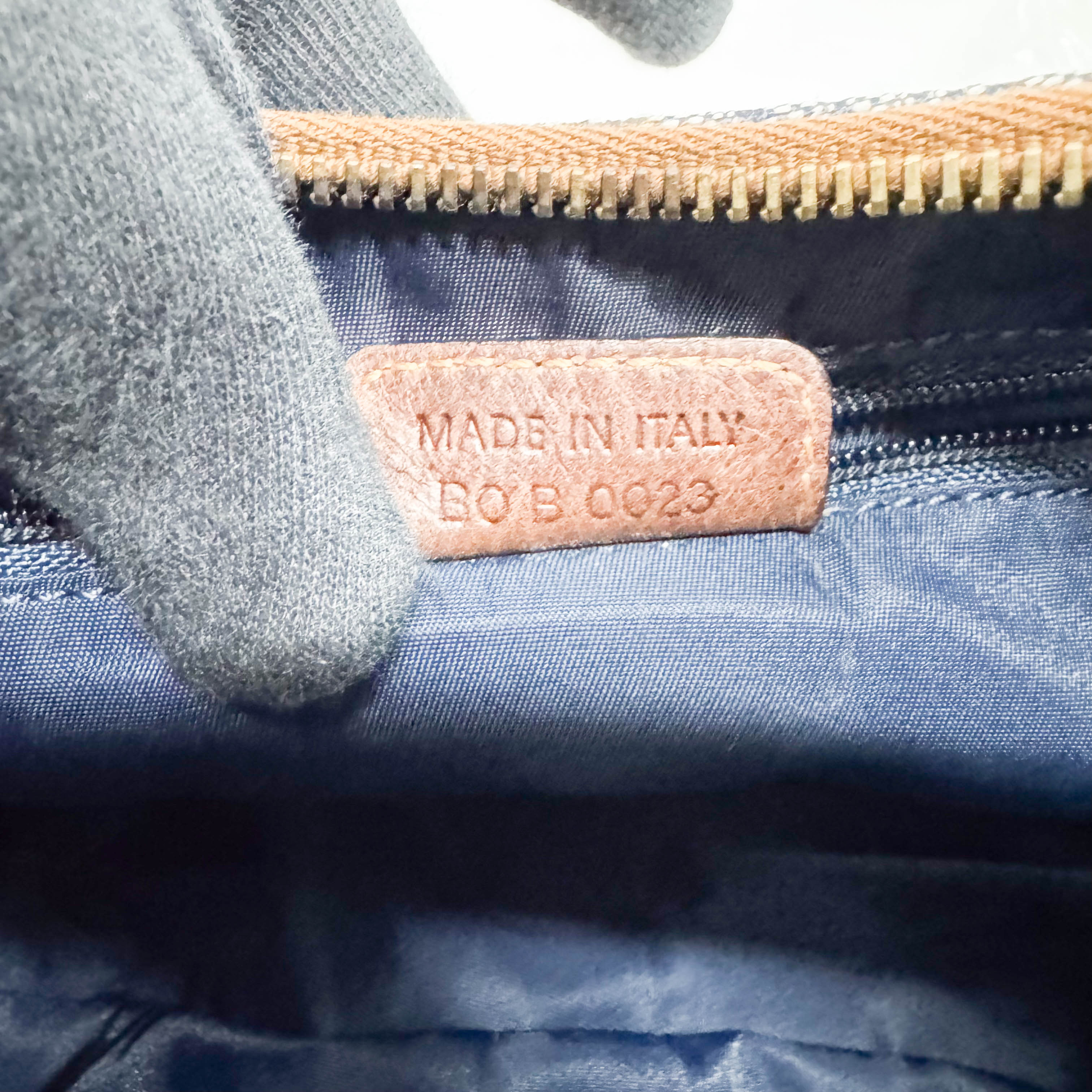 Trotter Crescent One Shoulder Handbag