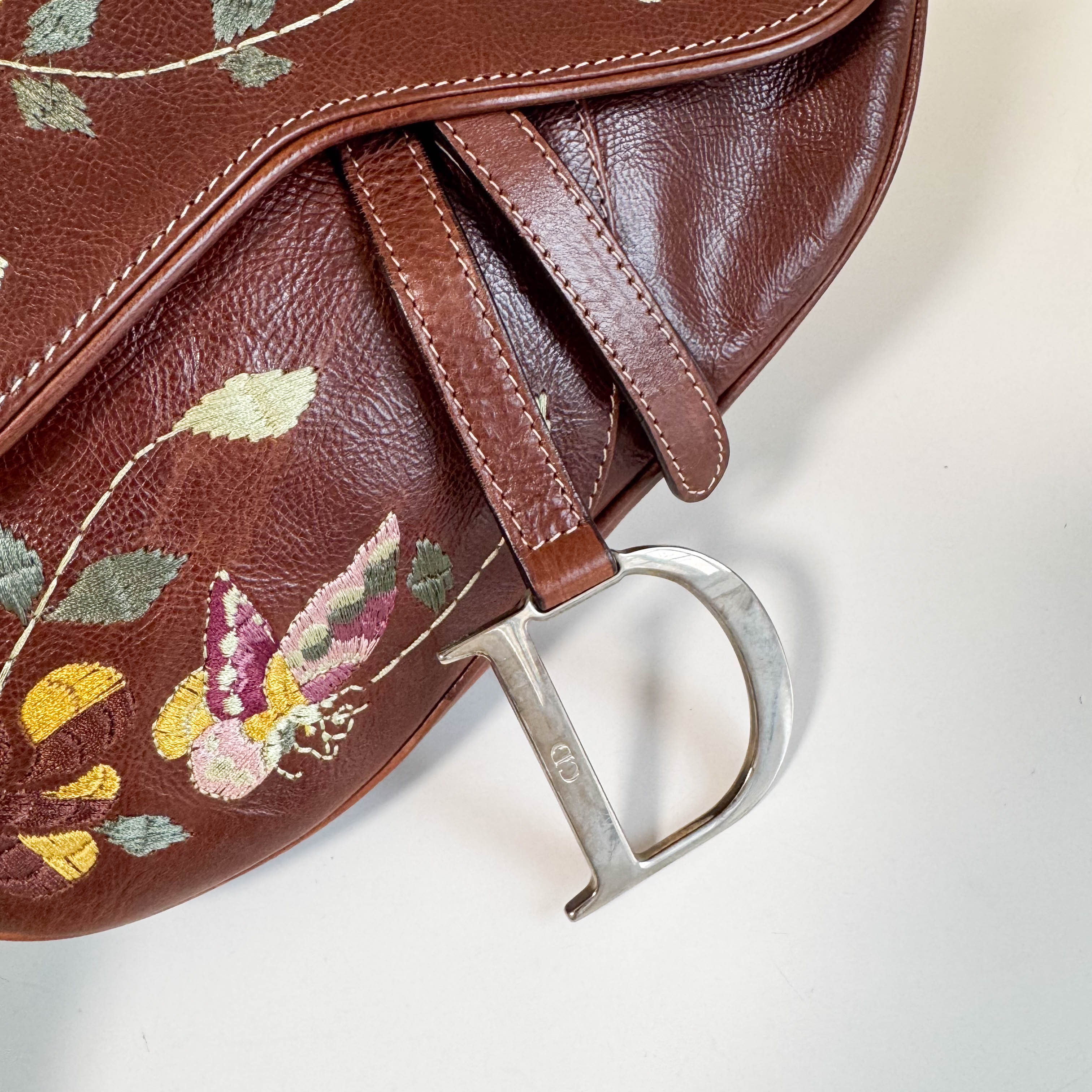 Limited Edition Saddle Brown Leather Flower Embroidered Shoulder Bag