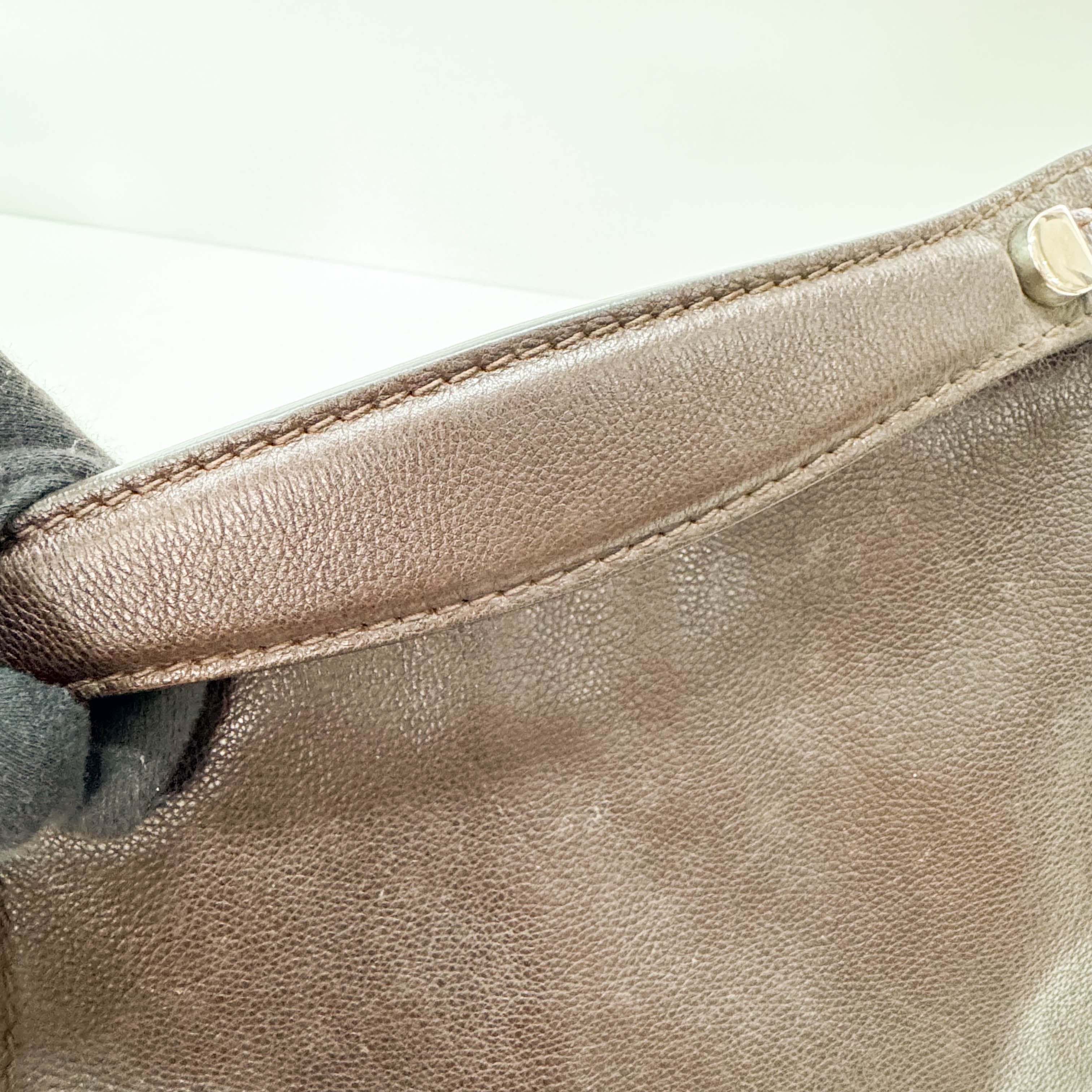 Brown GG Canvas Shoulder Bag