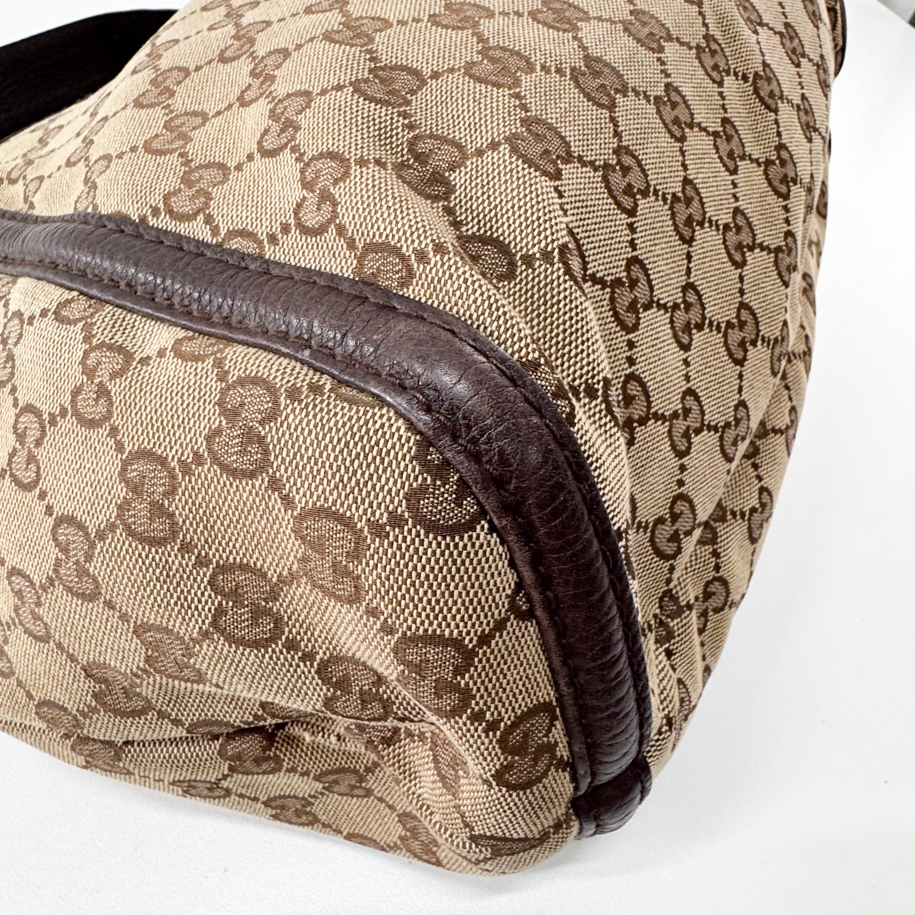 Brown GG Canvas Shoulder Bag