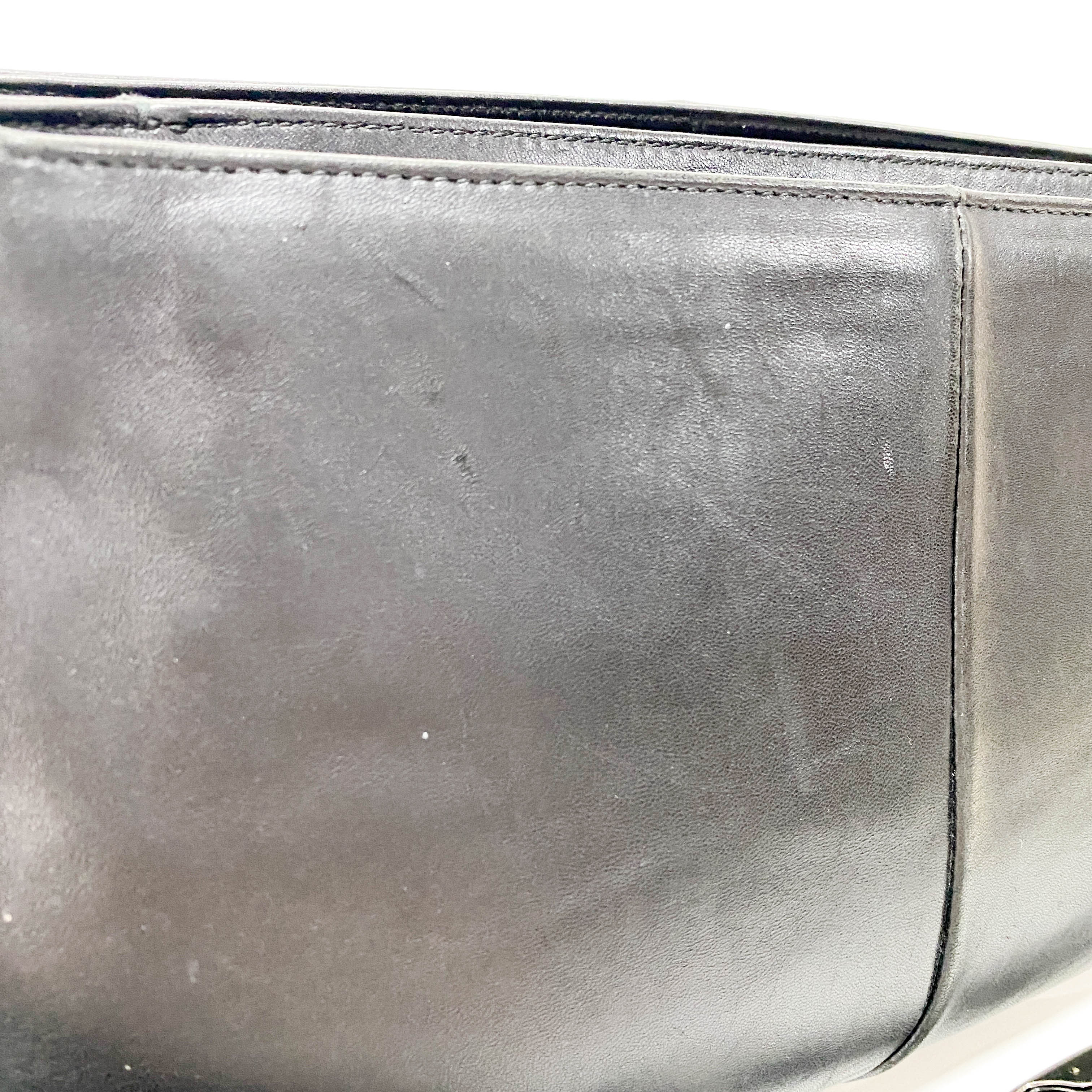 Mombasa Black Leather Shoulder Bag