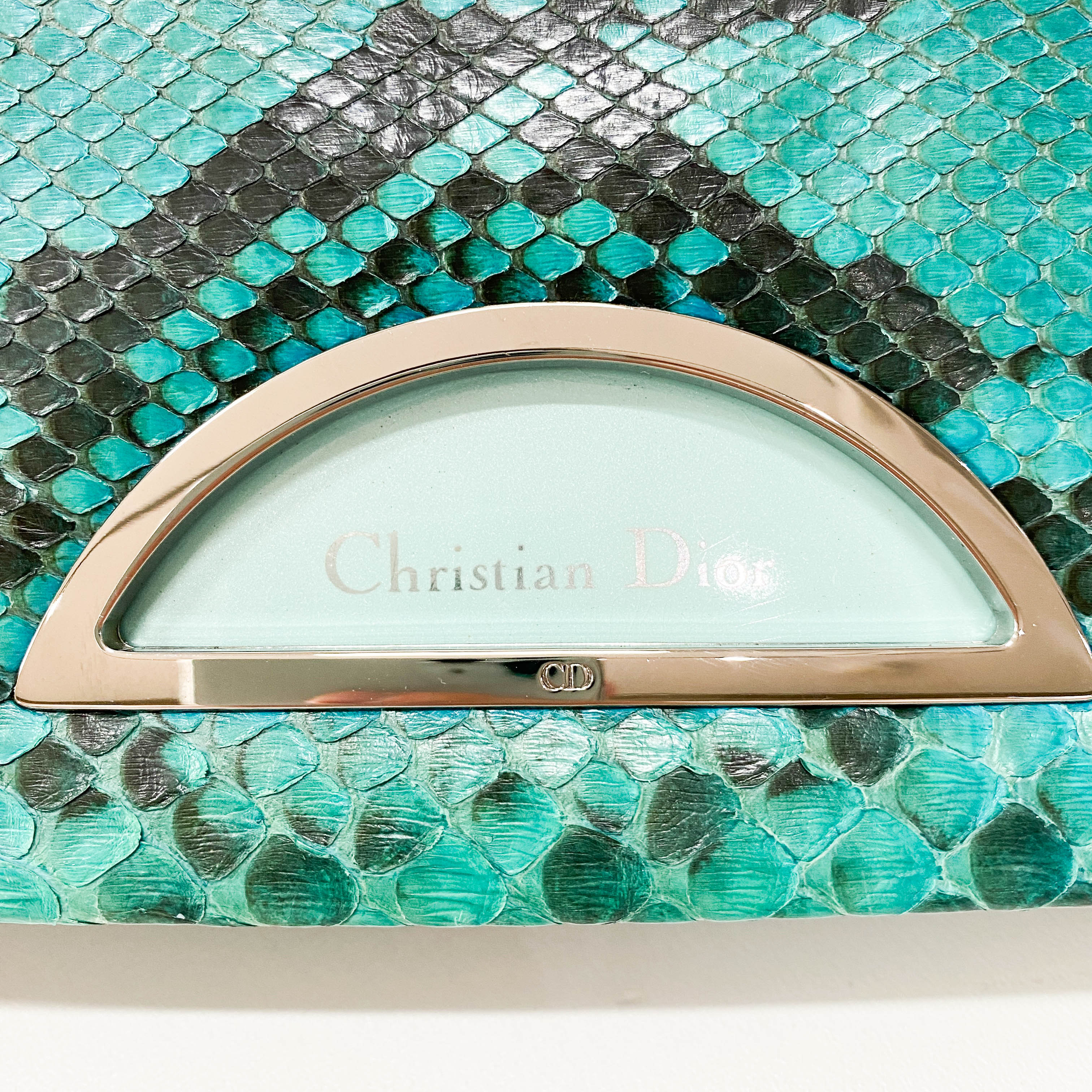 Malice Pearl Blue Leather Shoulder Bag