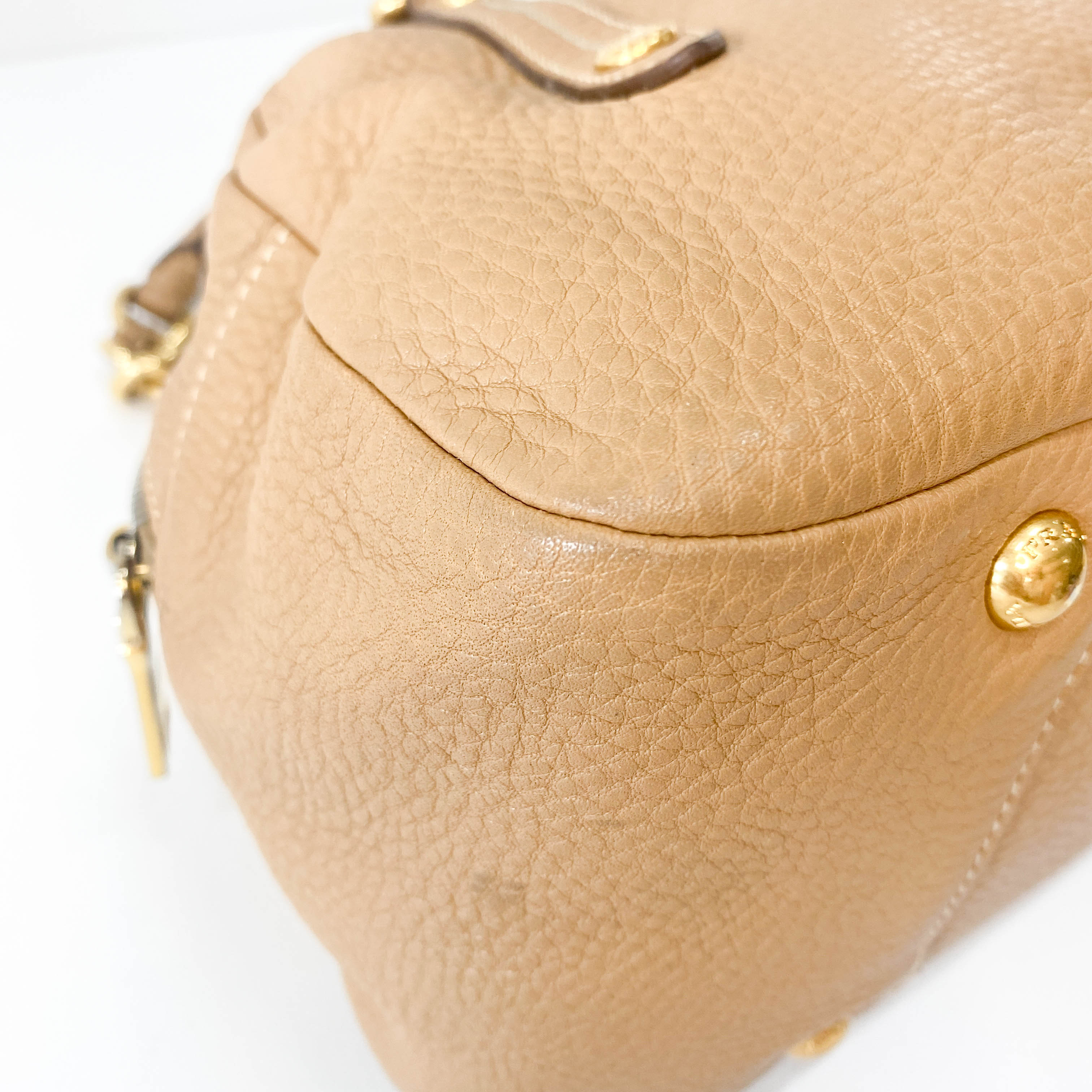 Chain Detail Calf Leather Shoulder Bag