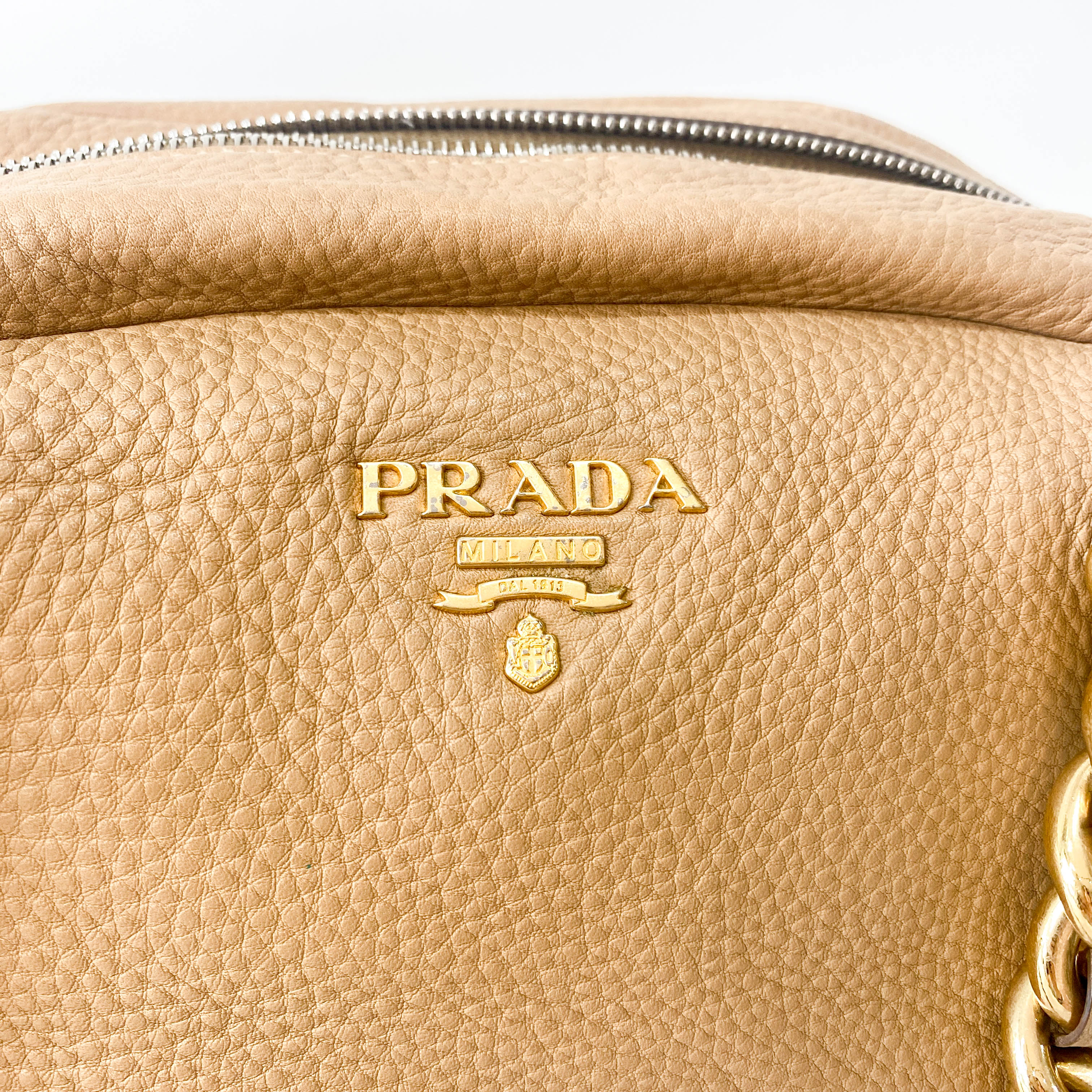 Chain Detail Calf Leather Shoulder Bag