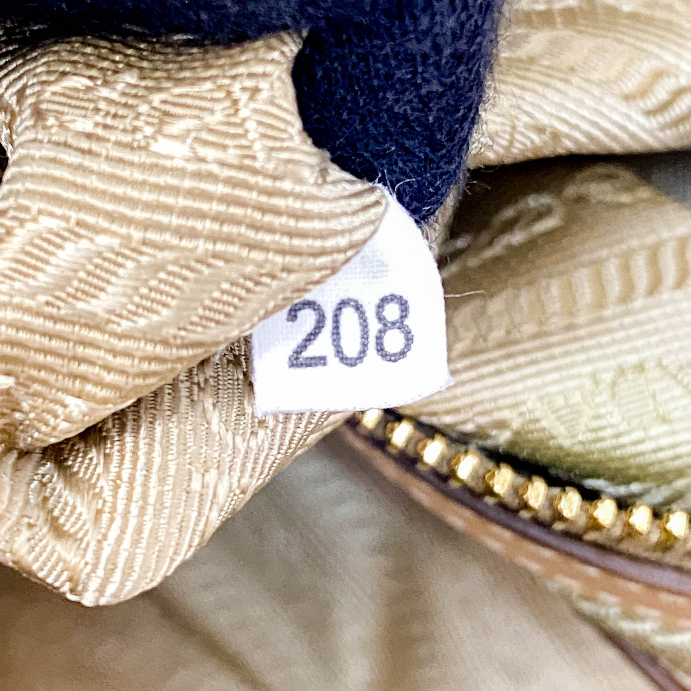 Chain Detail Calf Leather Shoulder Bag