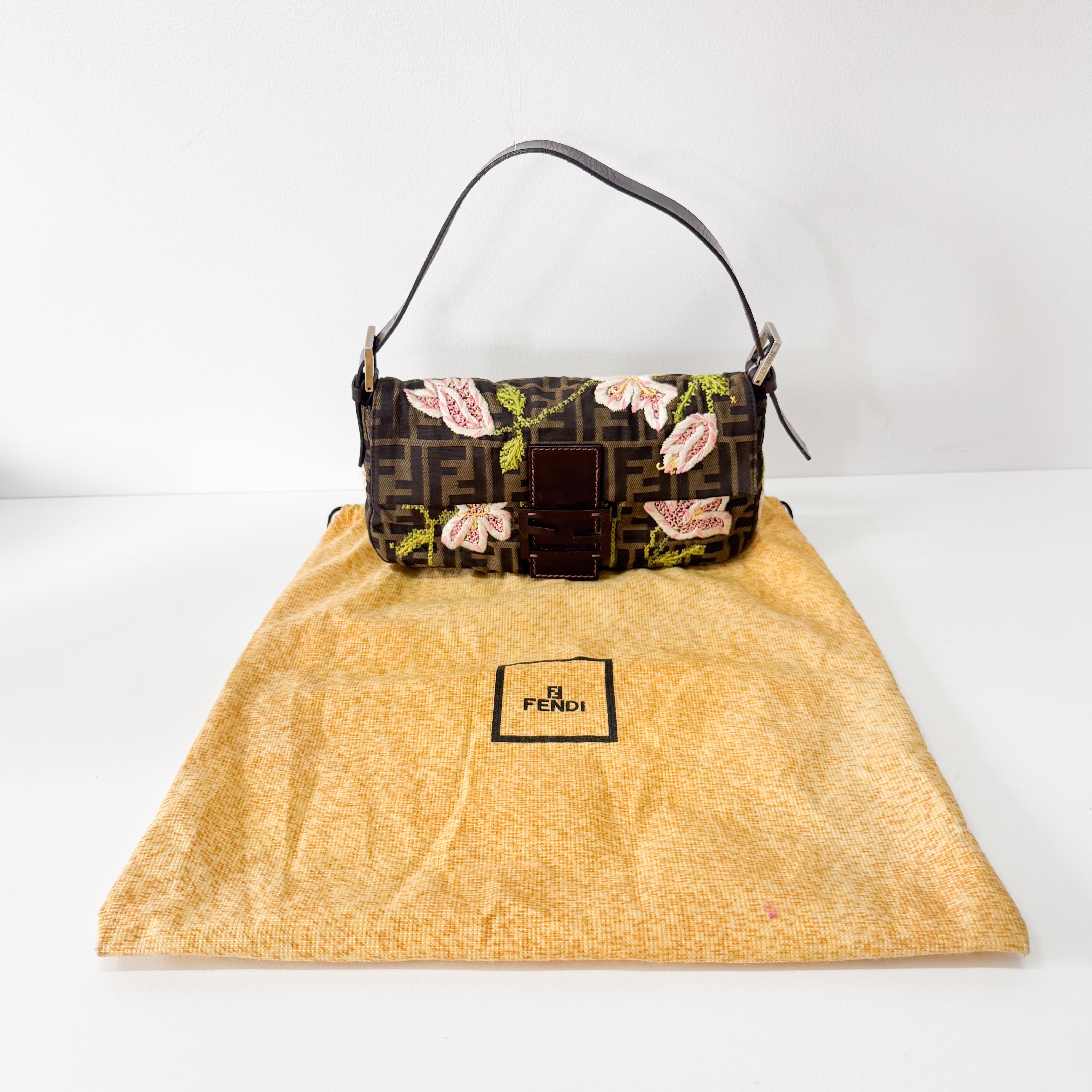 Zucca Baguette Brown Flower Stitch Design Shoulder Bag