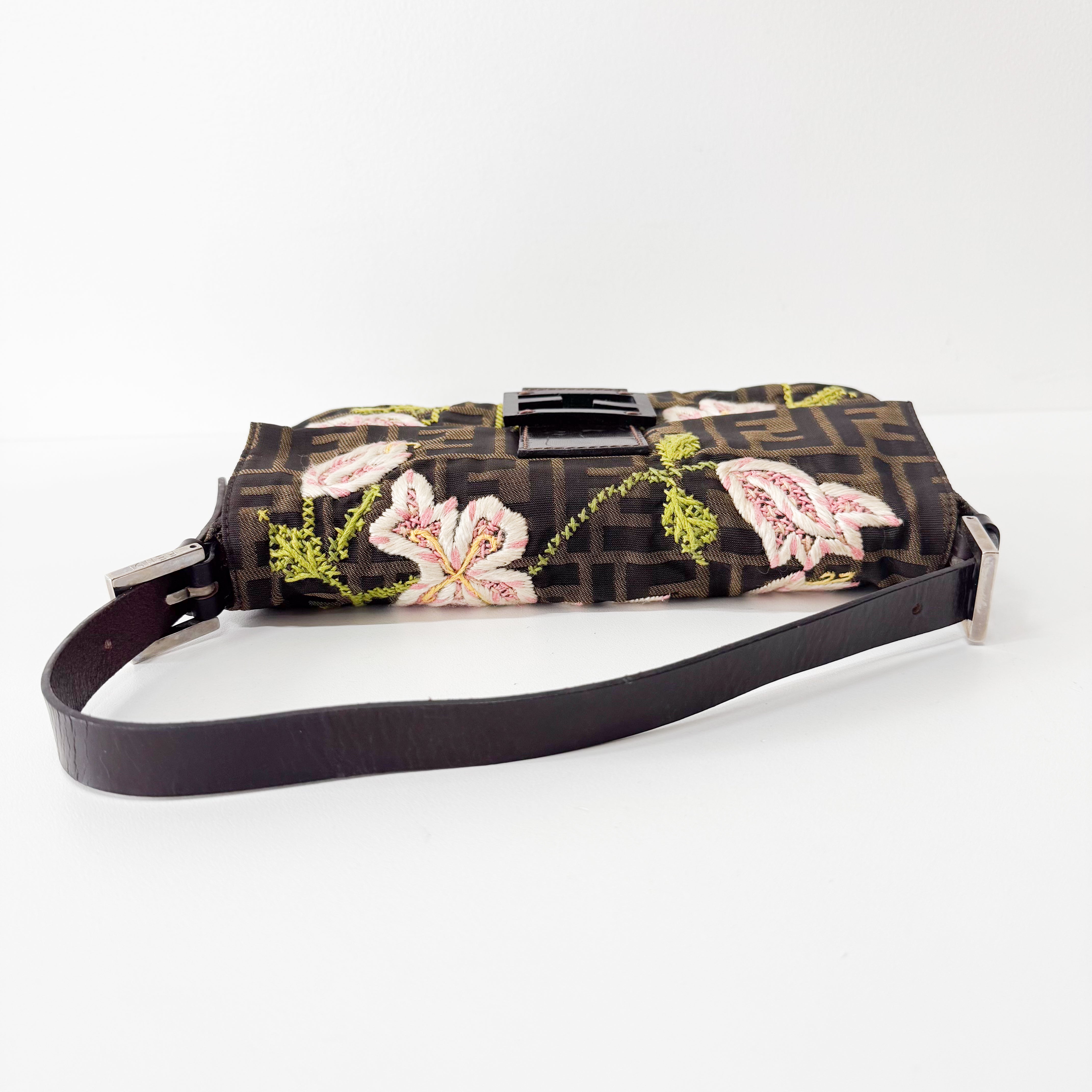 Zucca Baguette Brown Flower Stitch Design Shoulder Bag