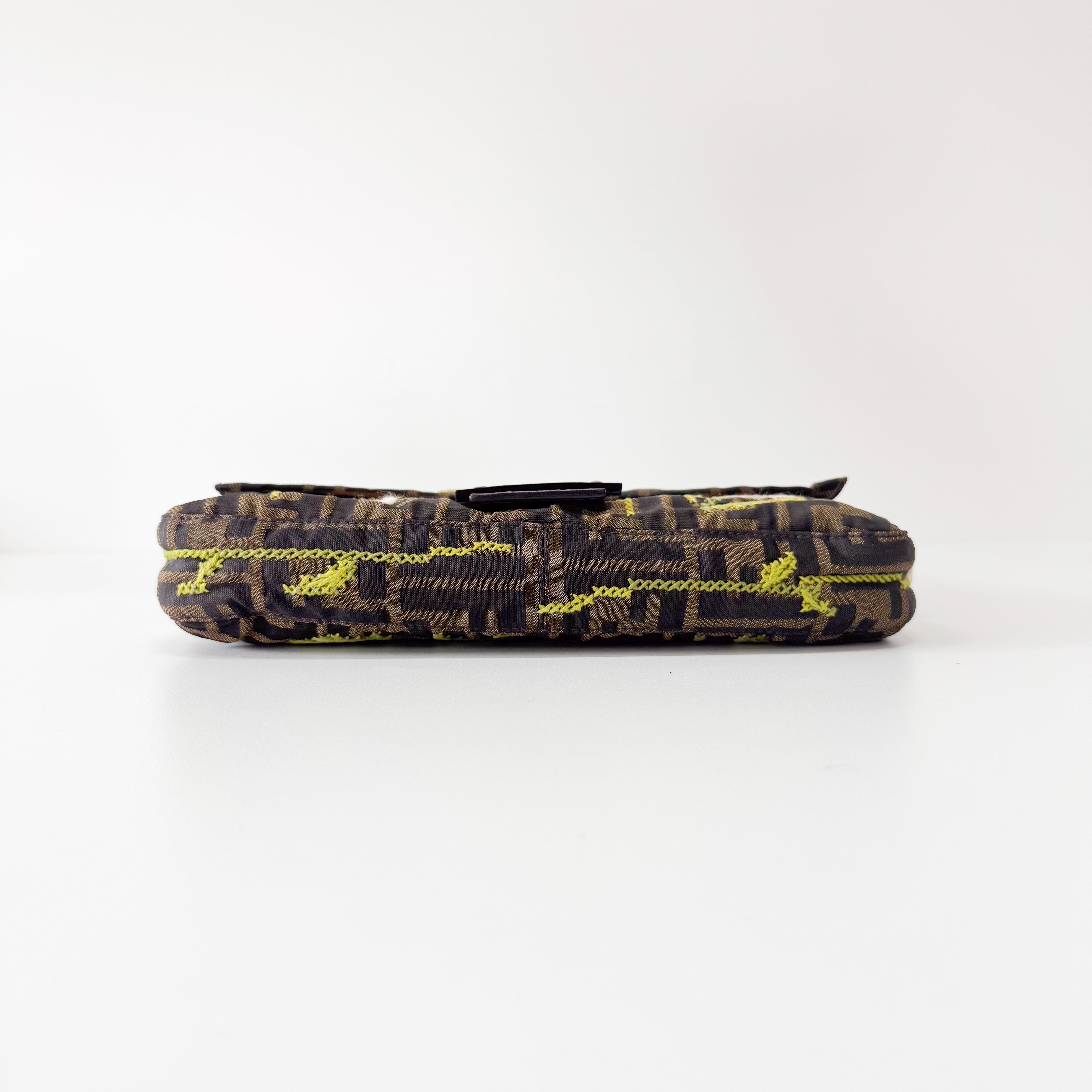 Zucca Baguette Brown Flower Stitch Design Shoulder Bag