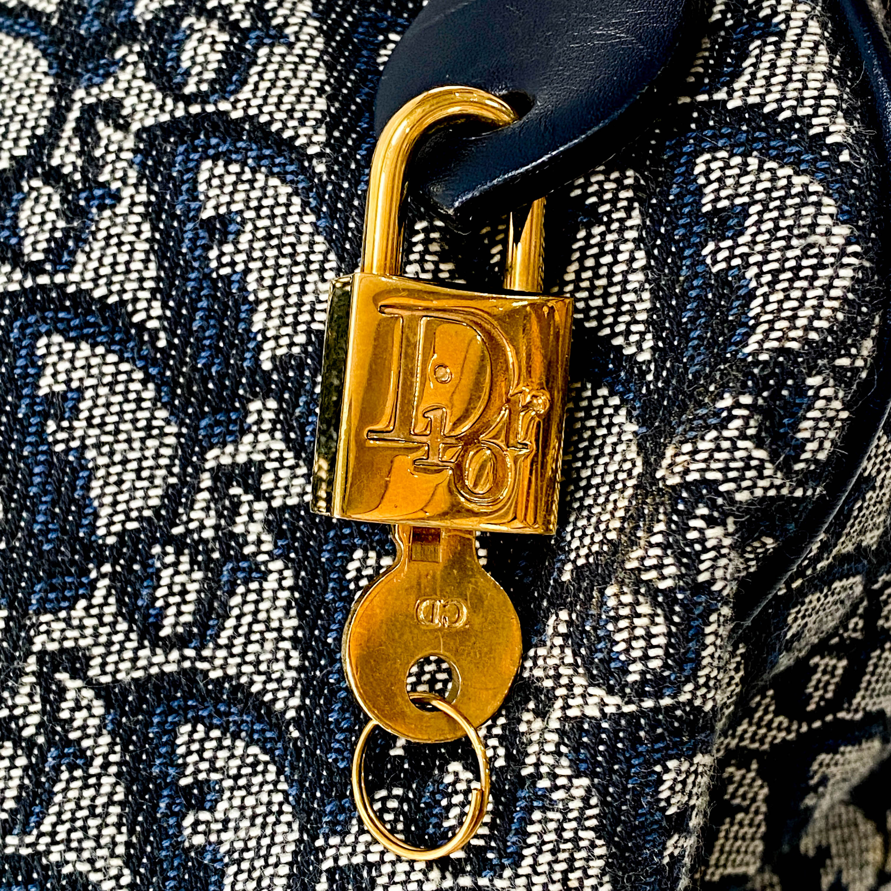 Boston Trotter Navy Canvas Bag