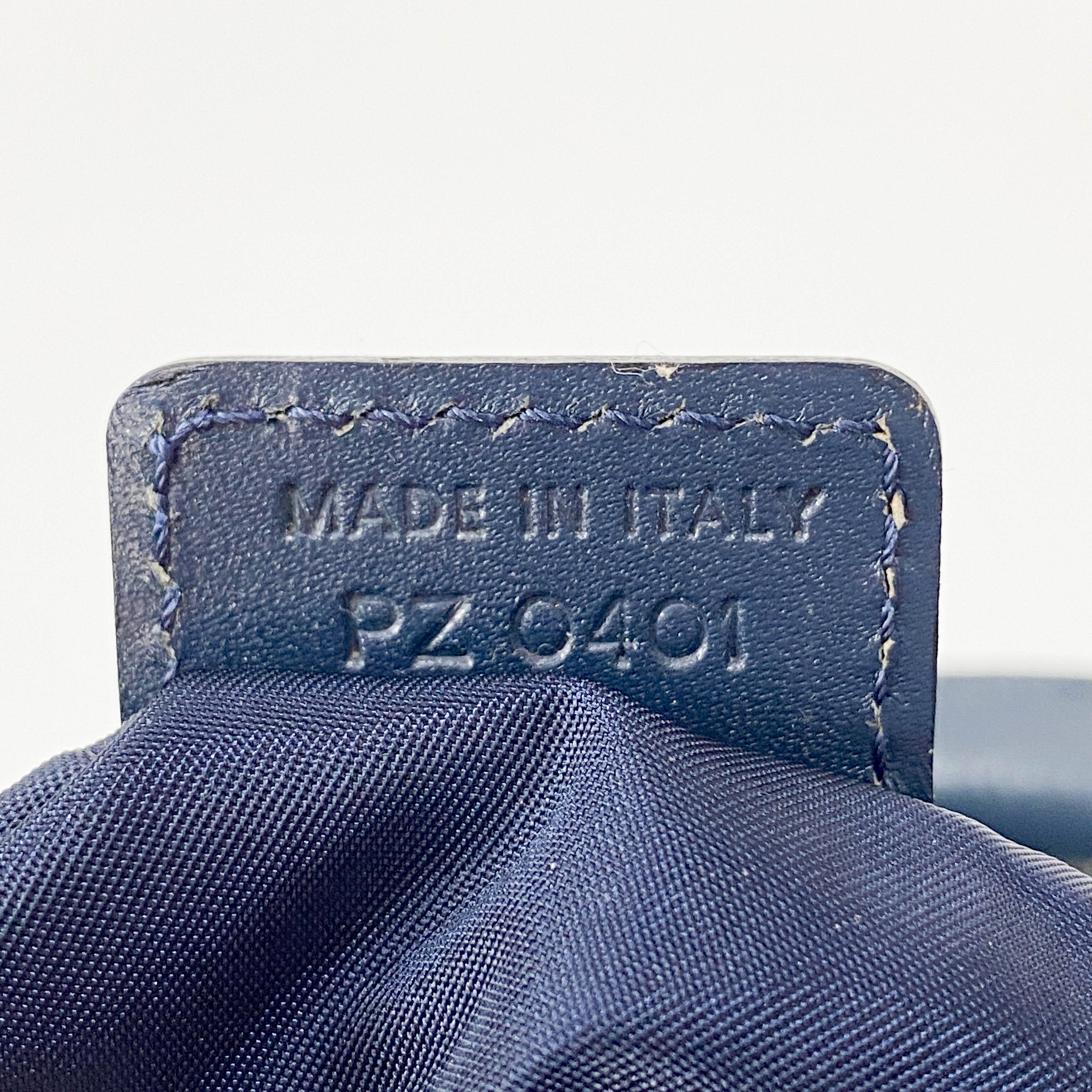 Boston Trotter Navy Canvas Bag