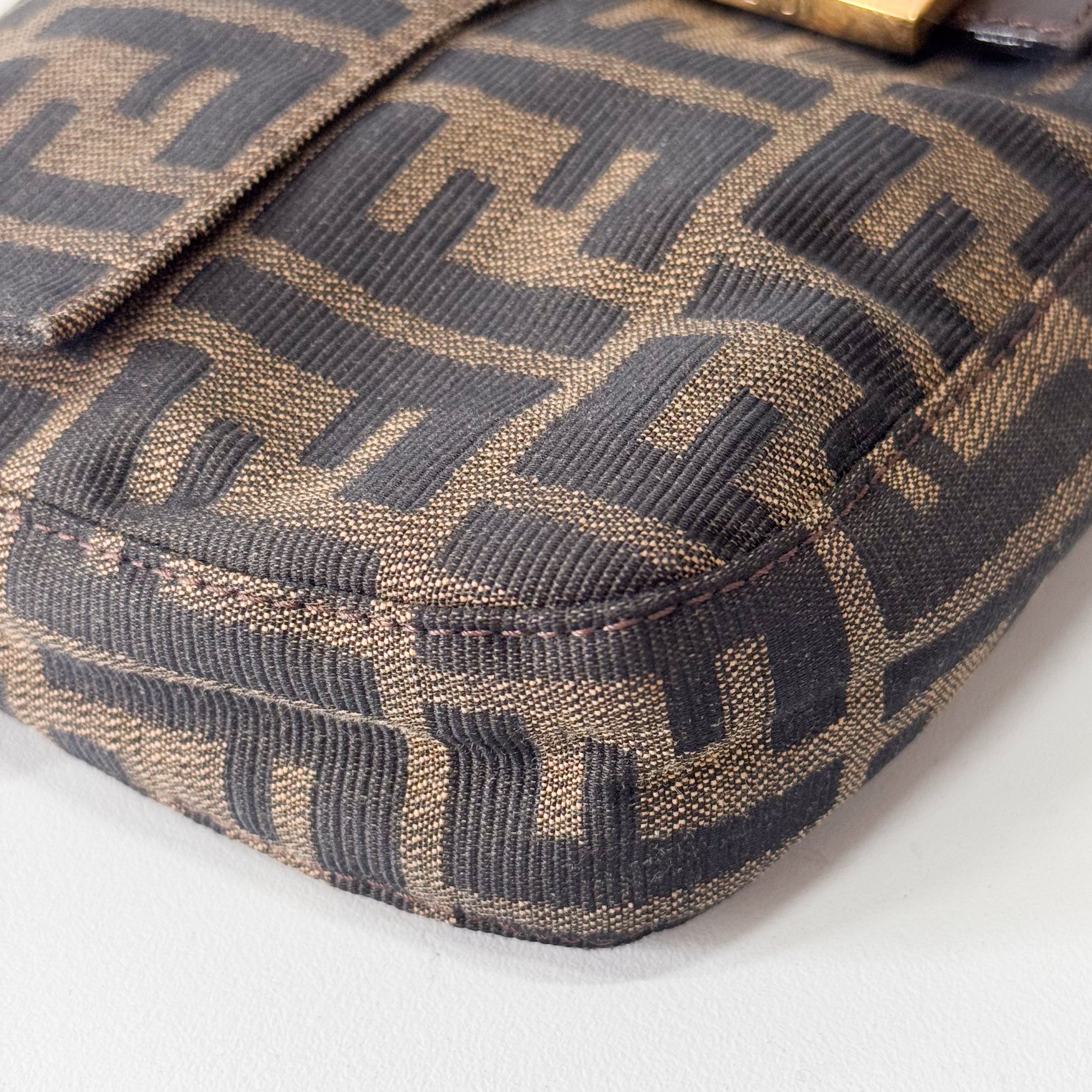 Zucca Baguette Brown Shoulder Bag