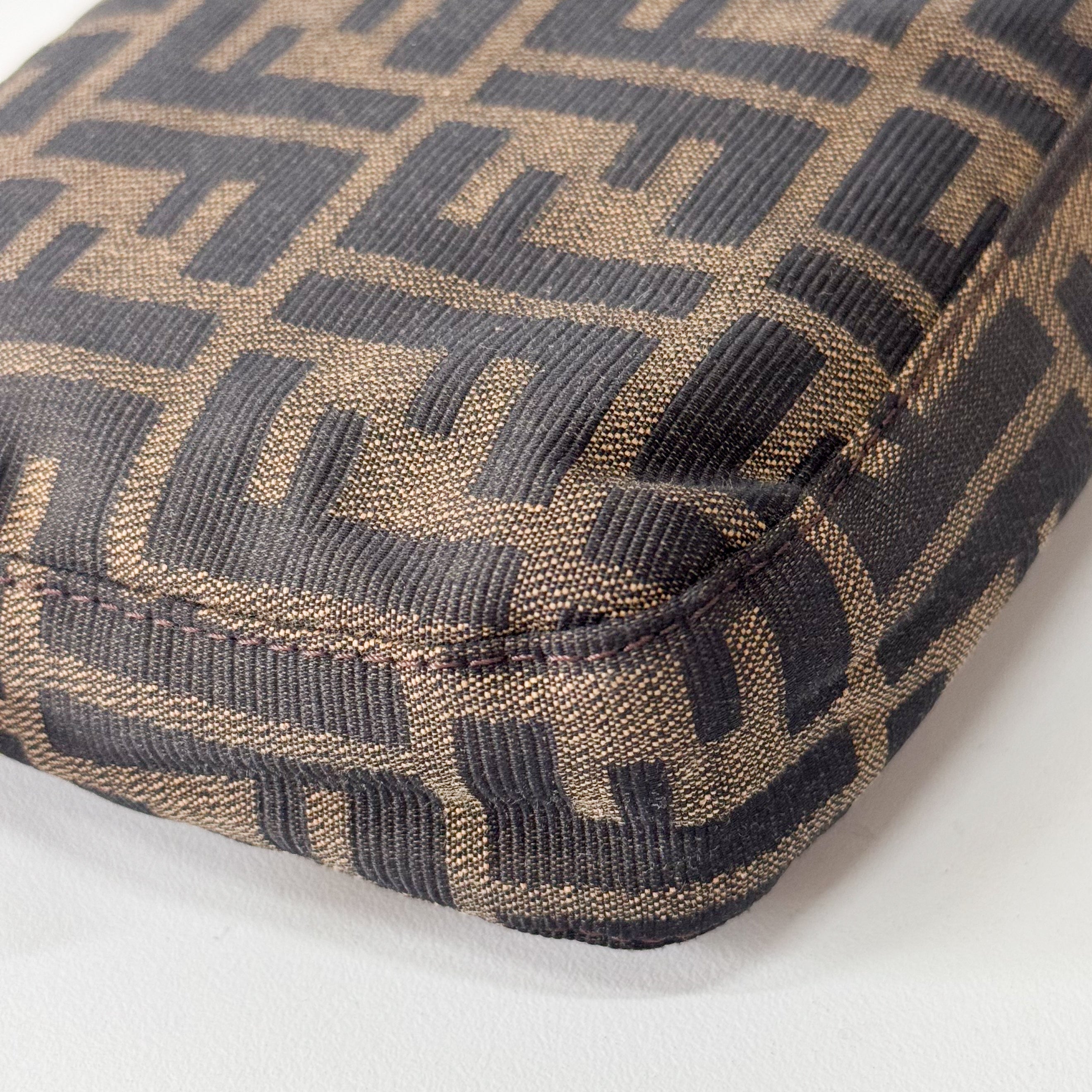 Zucca Baguette Brown Shoulder Bag