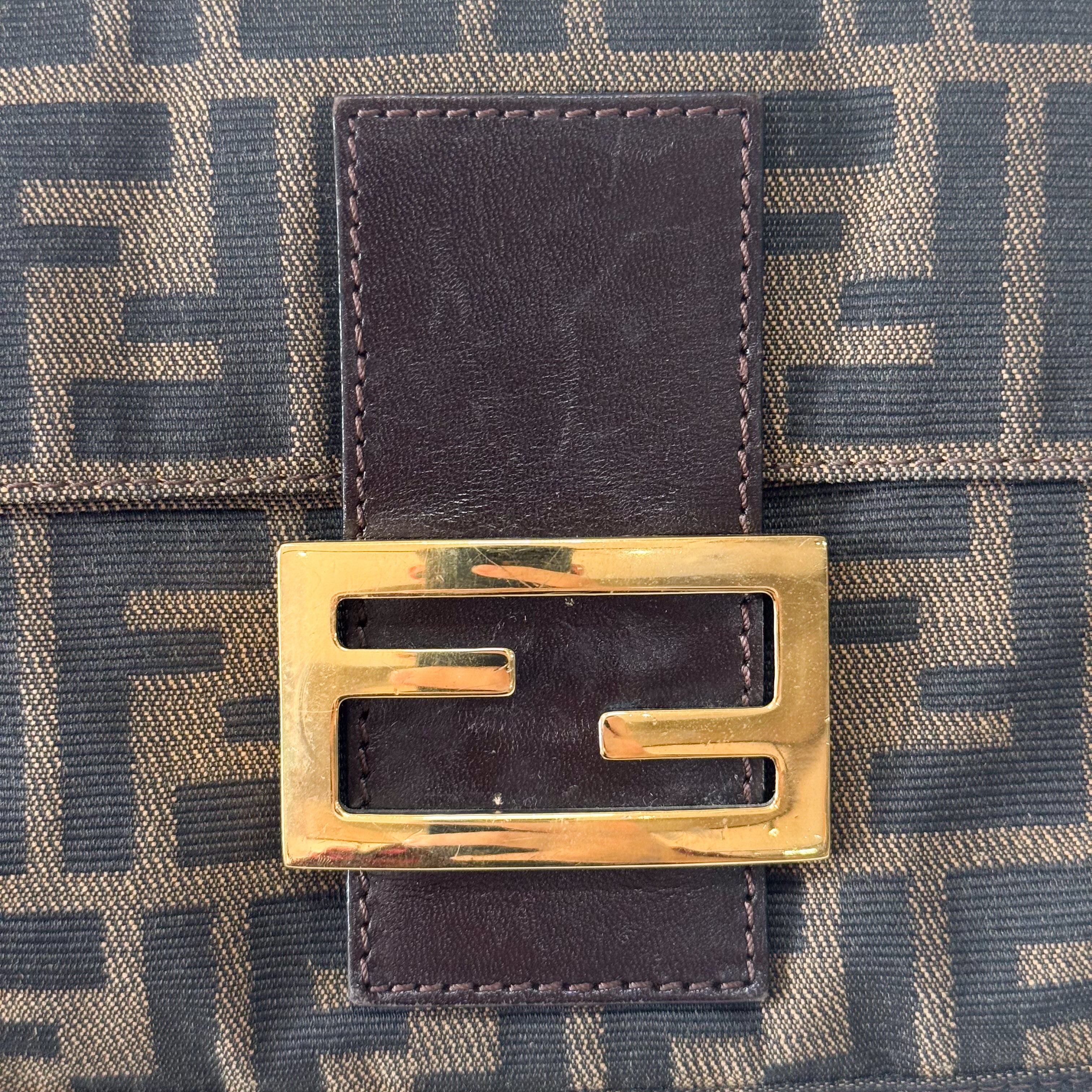 Zucca Baguette Brown Shoulder Bag