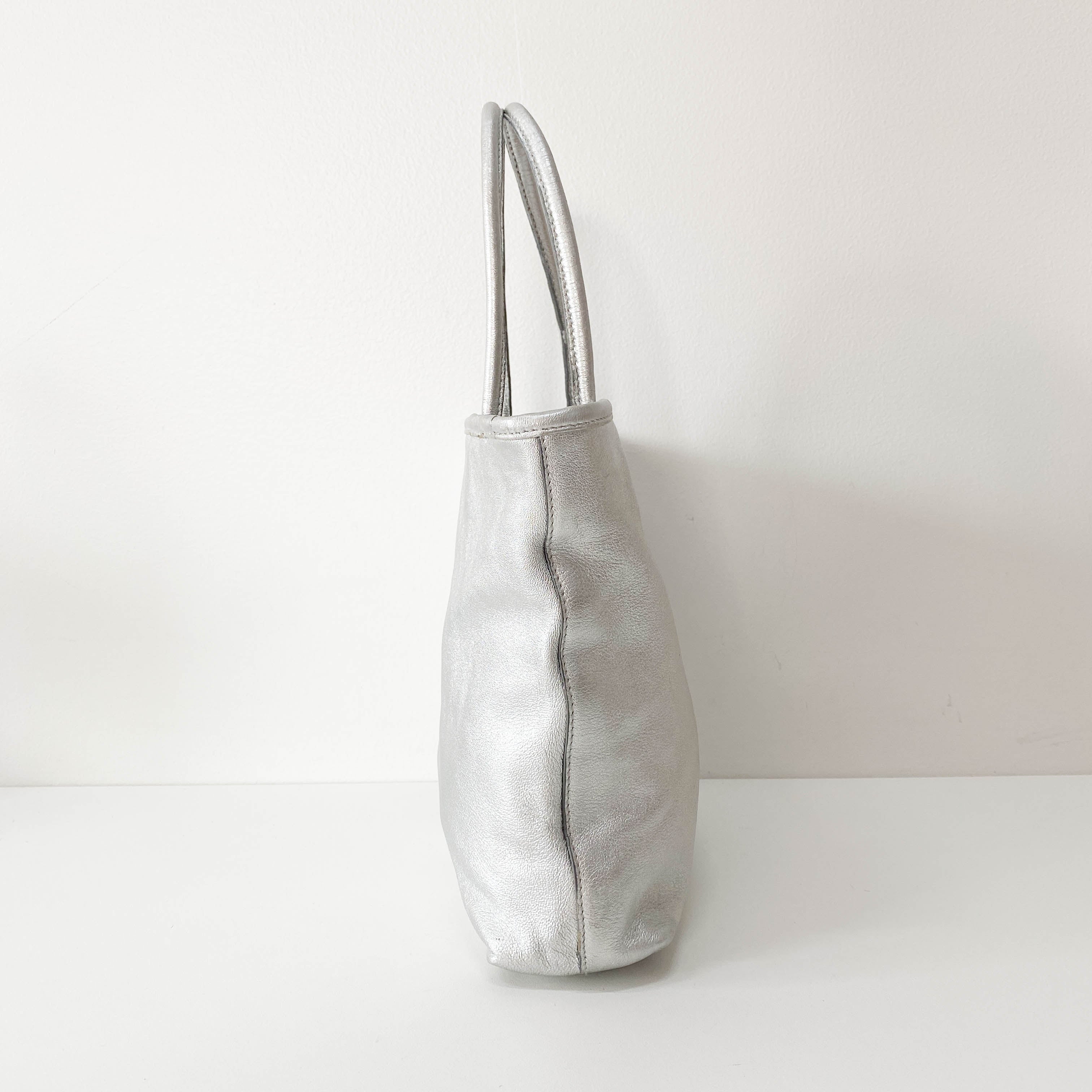 Silver LED Light-Up Shoulder Bag