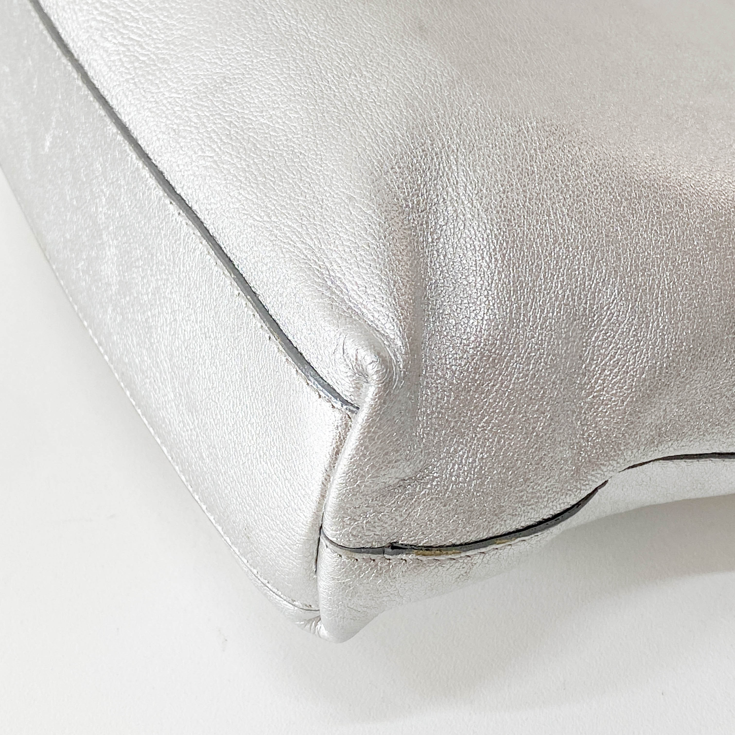 Silver LED Light-Up Shoulder Bag