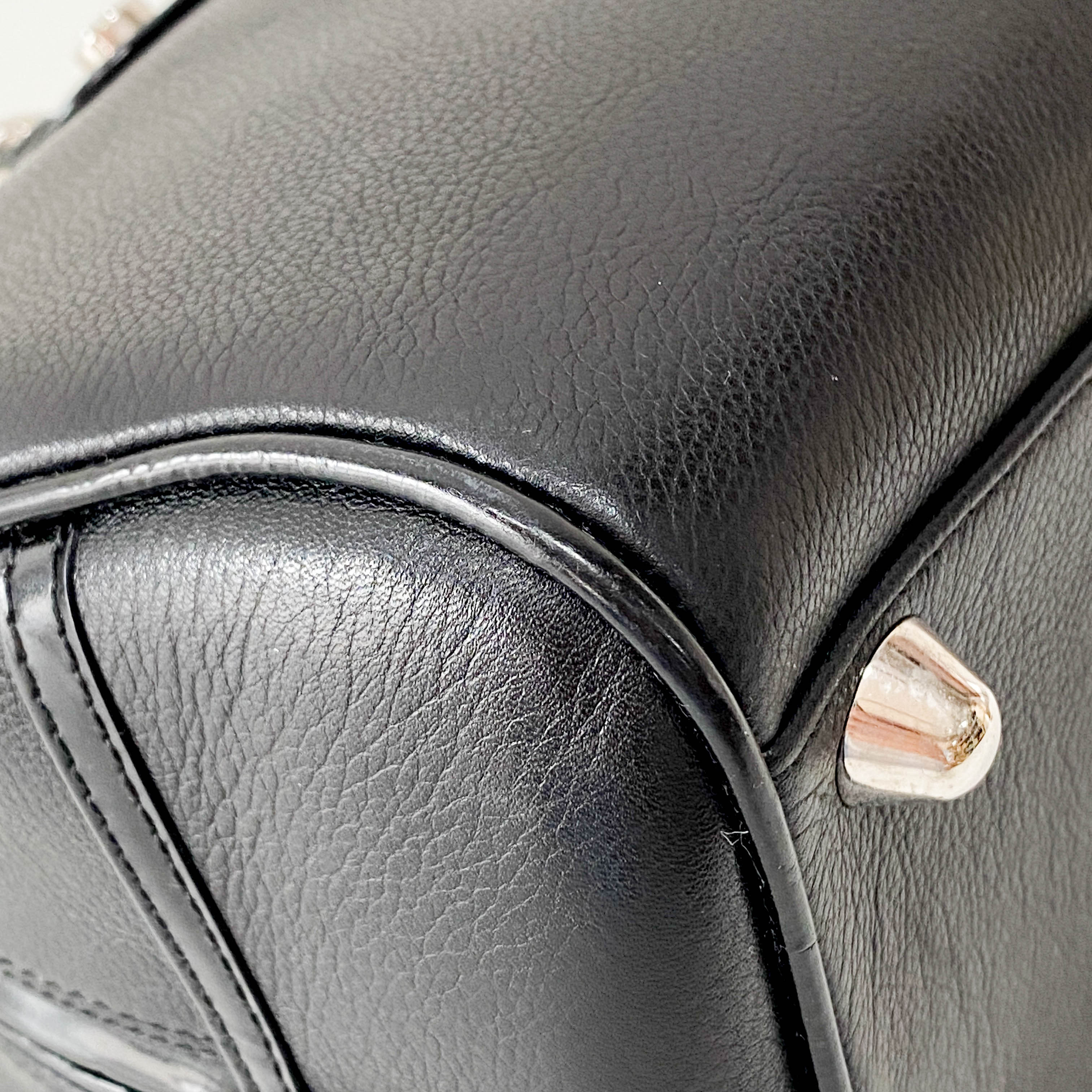 Gambler Dice Black Leather Handbag