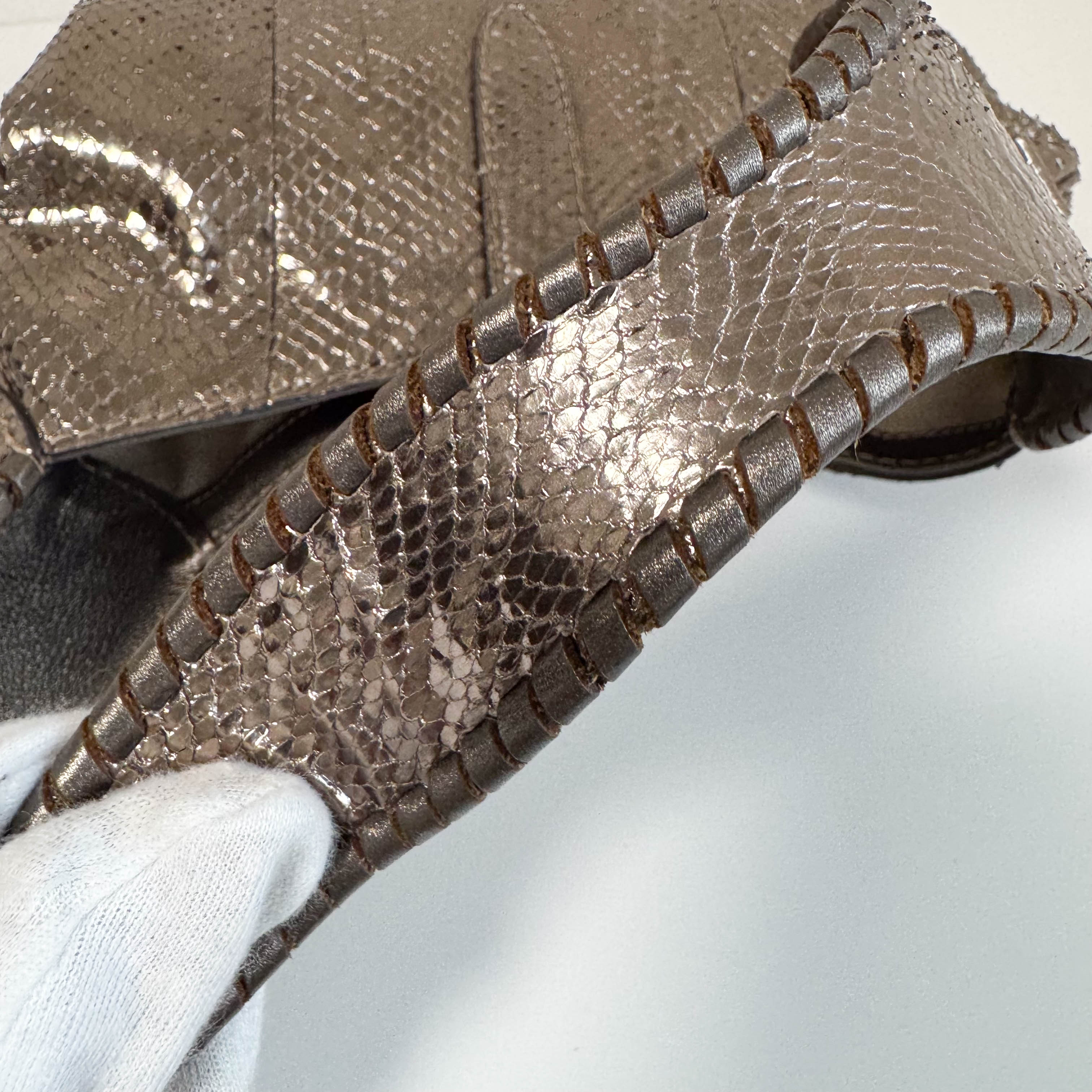 New Jackie Gold Leather Shoulder Bag